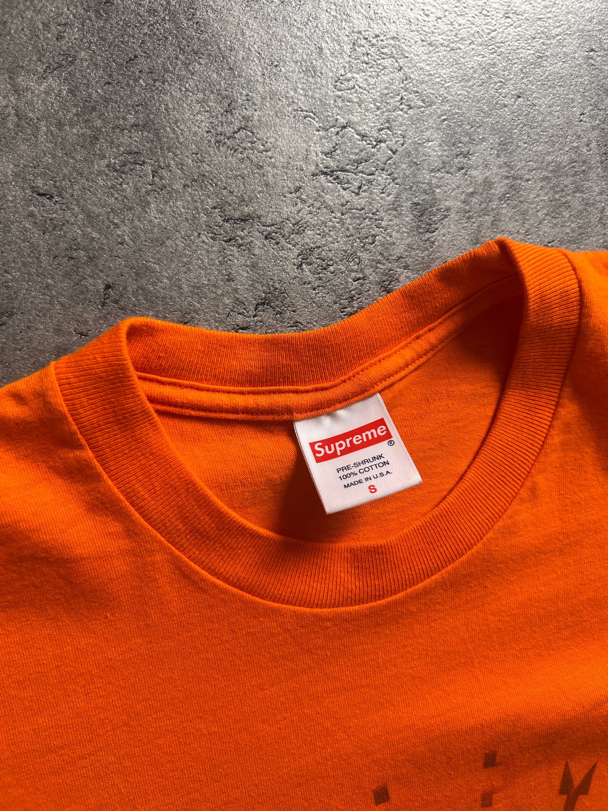 SUPREME SHADOW TEE (S)