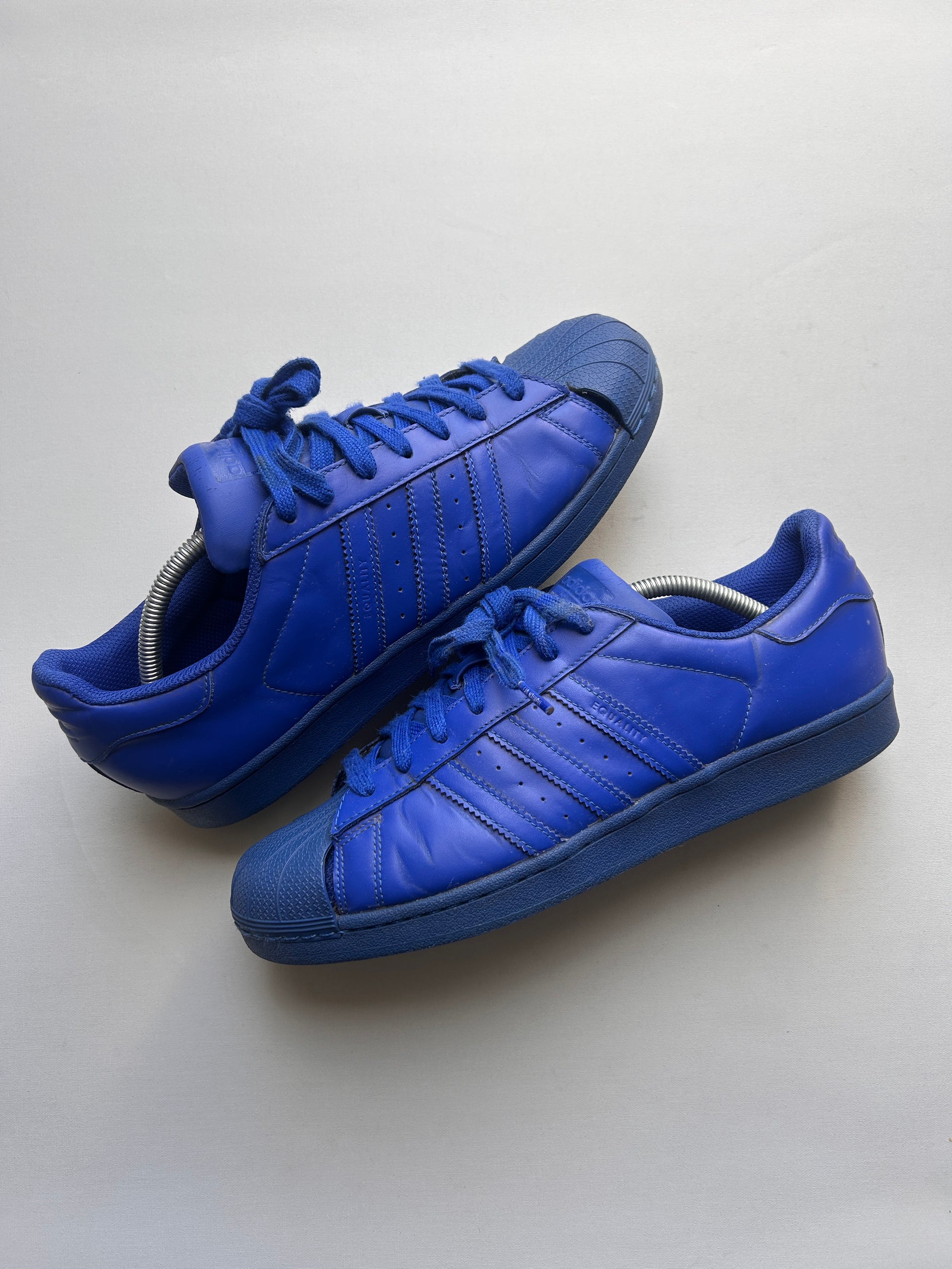ADIDAS SUPERSTAR X PHARELL WILLIAMS SUPERCOLOR (44,5EU)