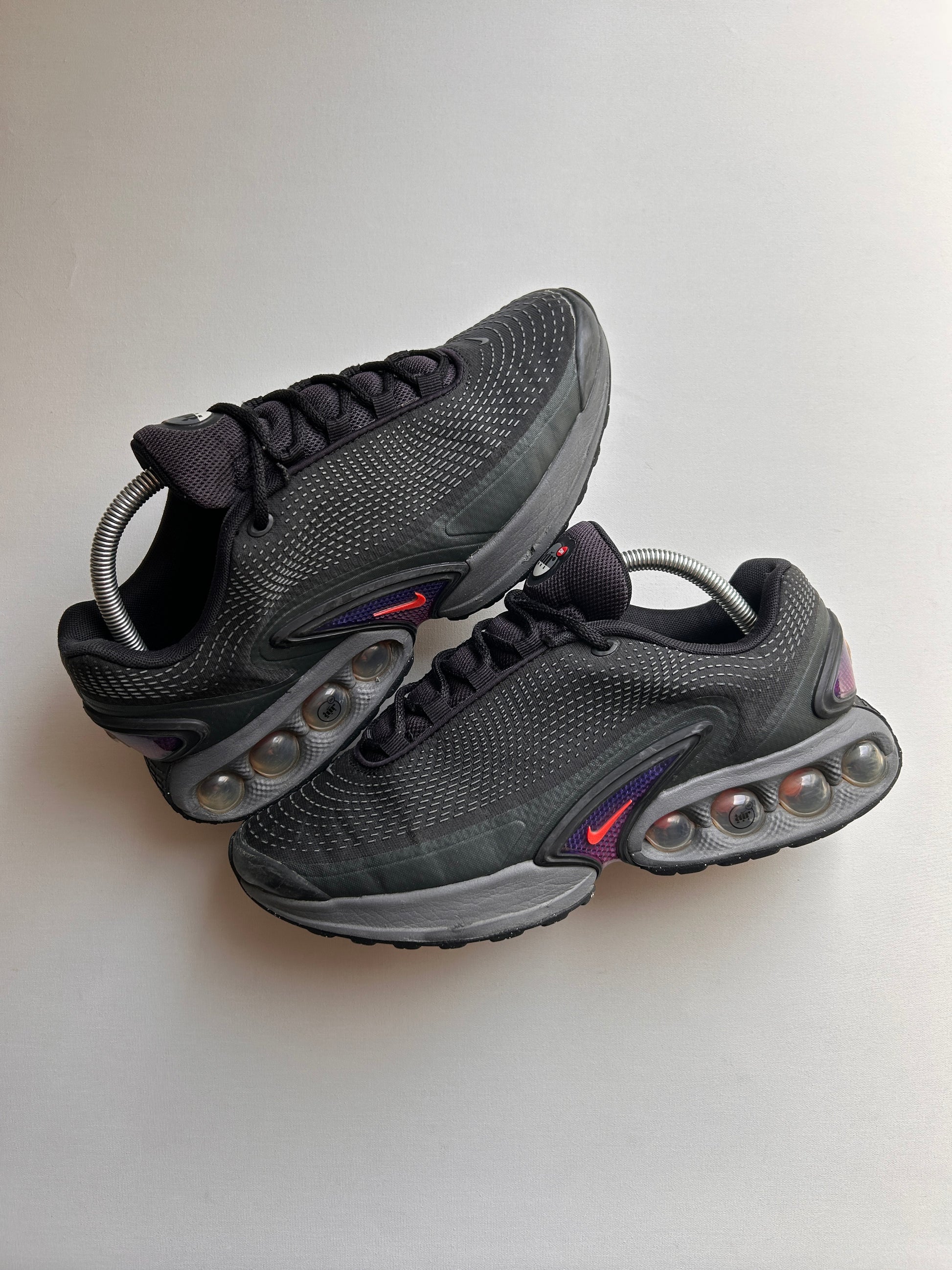 AIR MAX DN “ALL NIGHT” 42,5EU