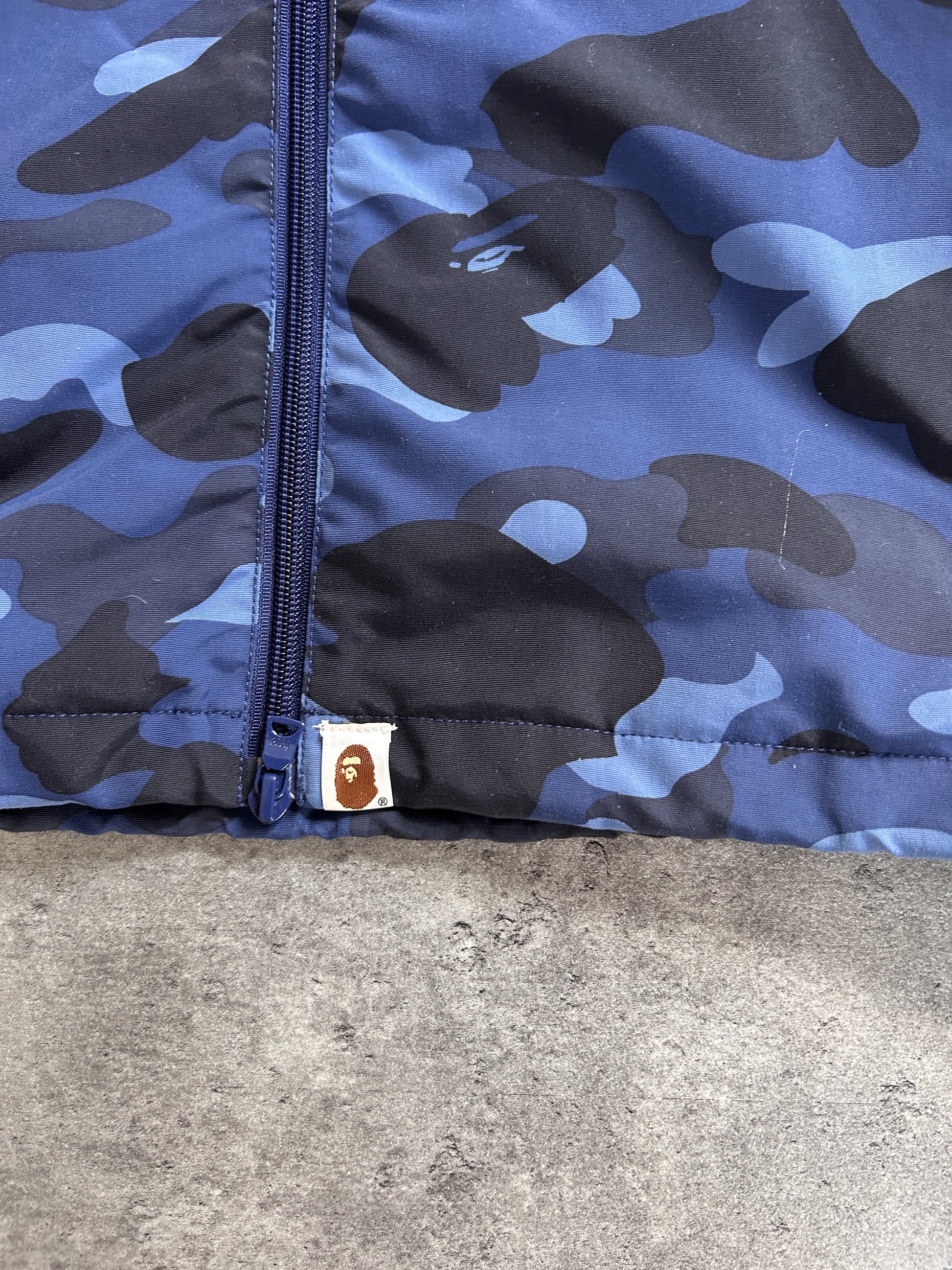 BAPE CAMO WINDBREAKER (L)