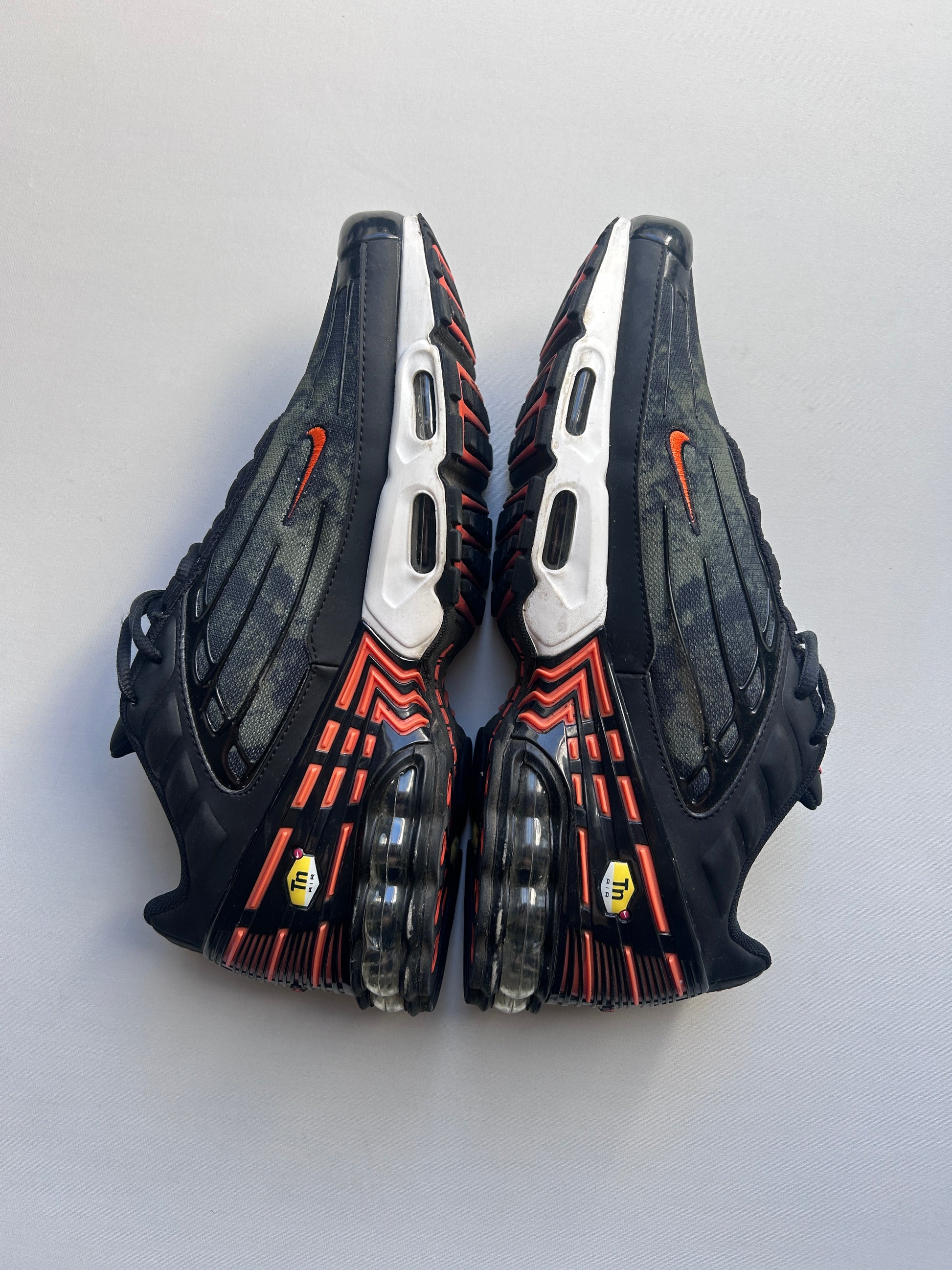 AIR MAX PLUS 3 “WHITE CAMO” 44EU