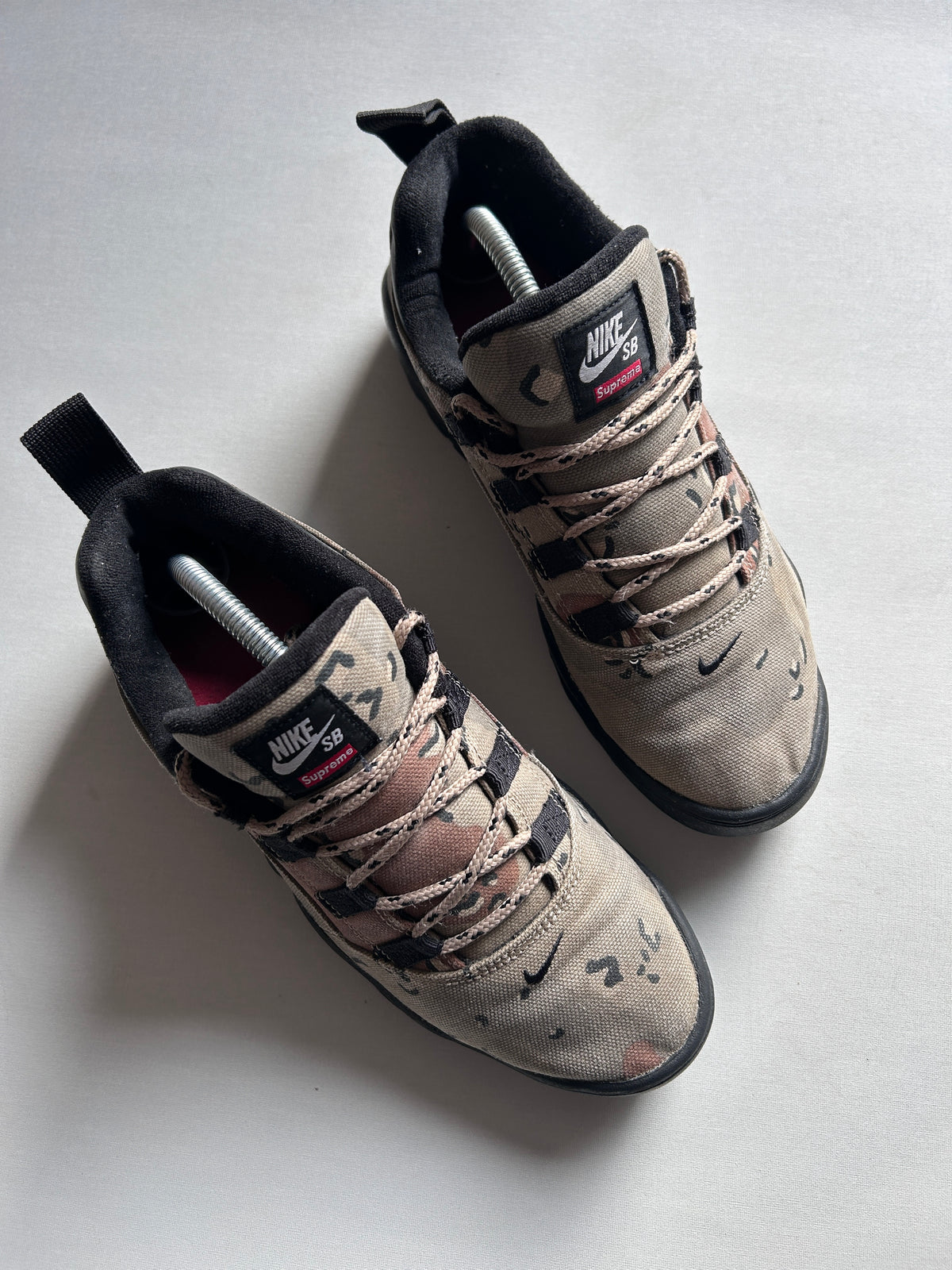 NIKE SB DARWIN X SUPREME “DESERT CAMO” (43EU)