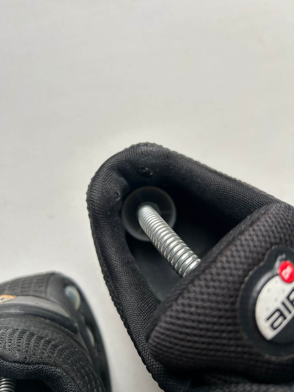 AIR MAX DN “ALL BLACK” 43EU