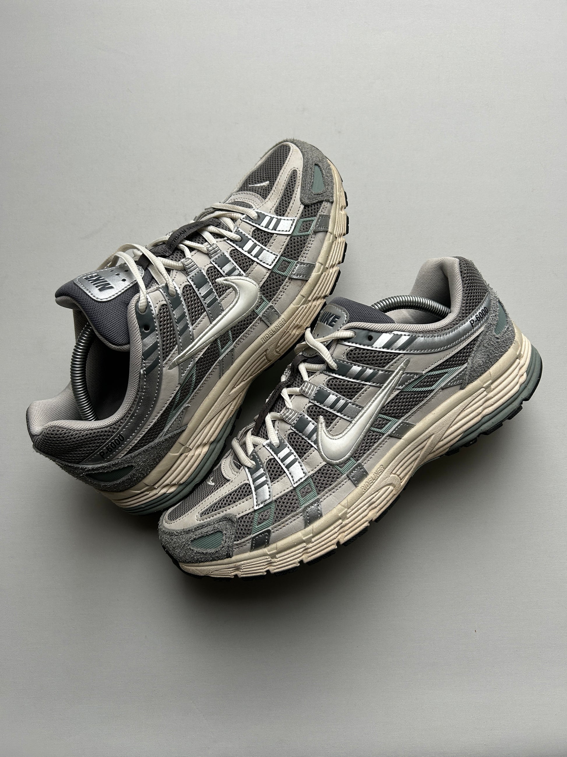 NIKE P6000 “FLAT PEWTER” 45EU