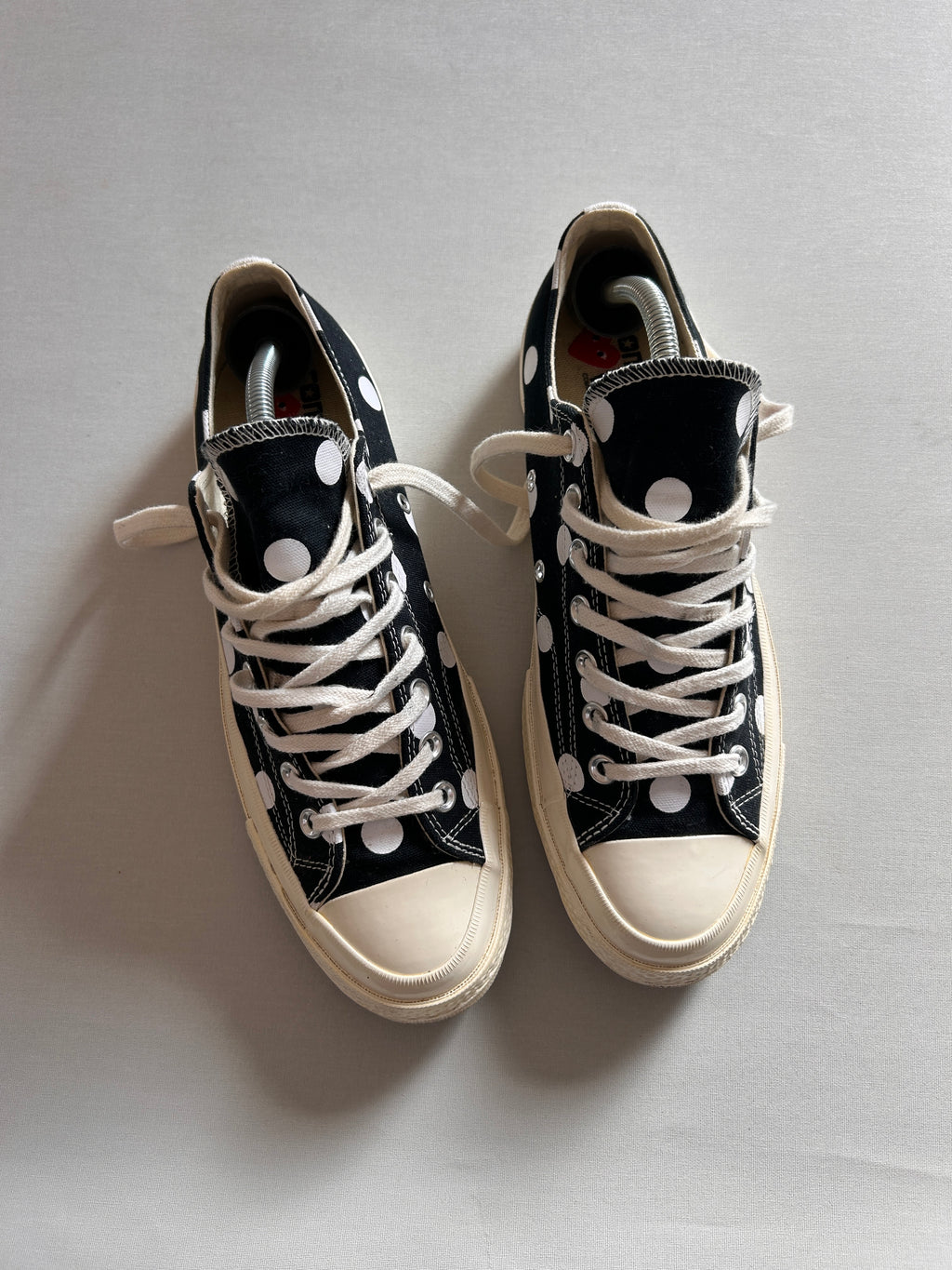 CONVERSE X CDG POLKADOT (42,5EU)