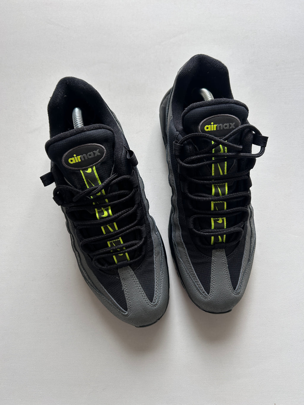 AIR MAX 95 “GREY VOLT” 42EU