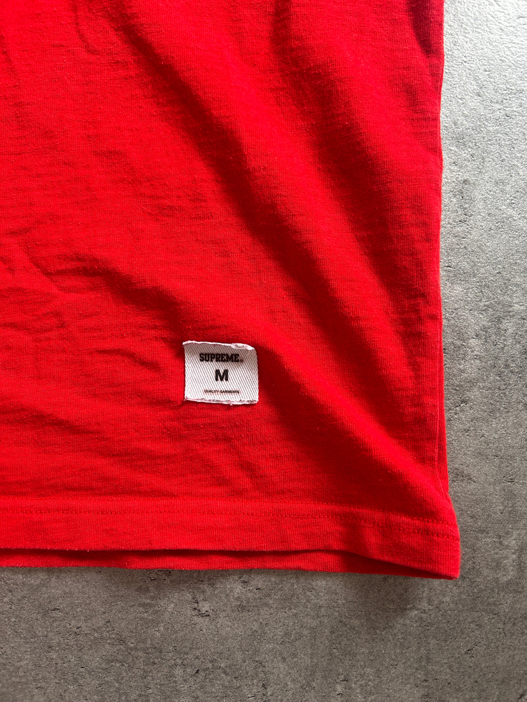 SUPREME ALPHA OMEGA TEE (M)