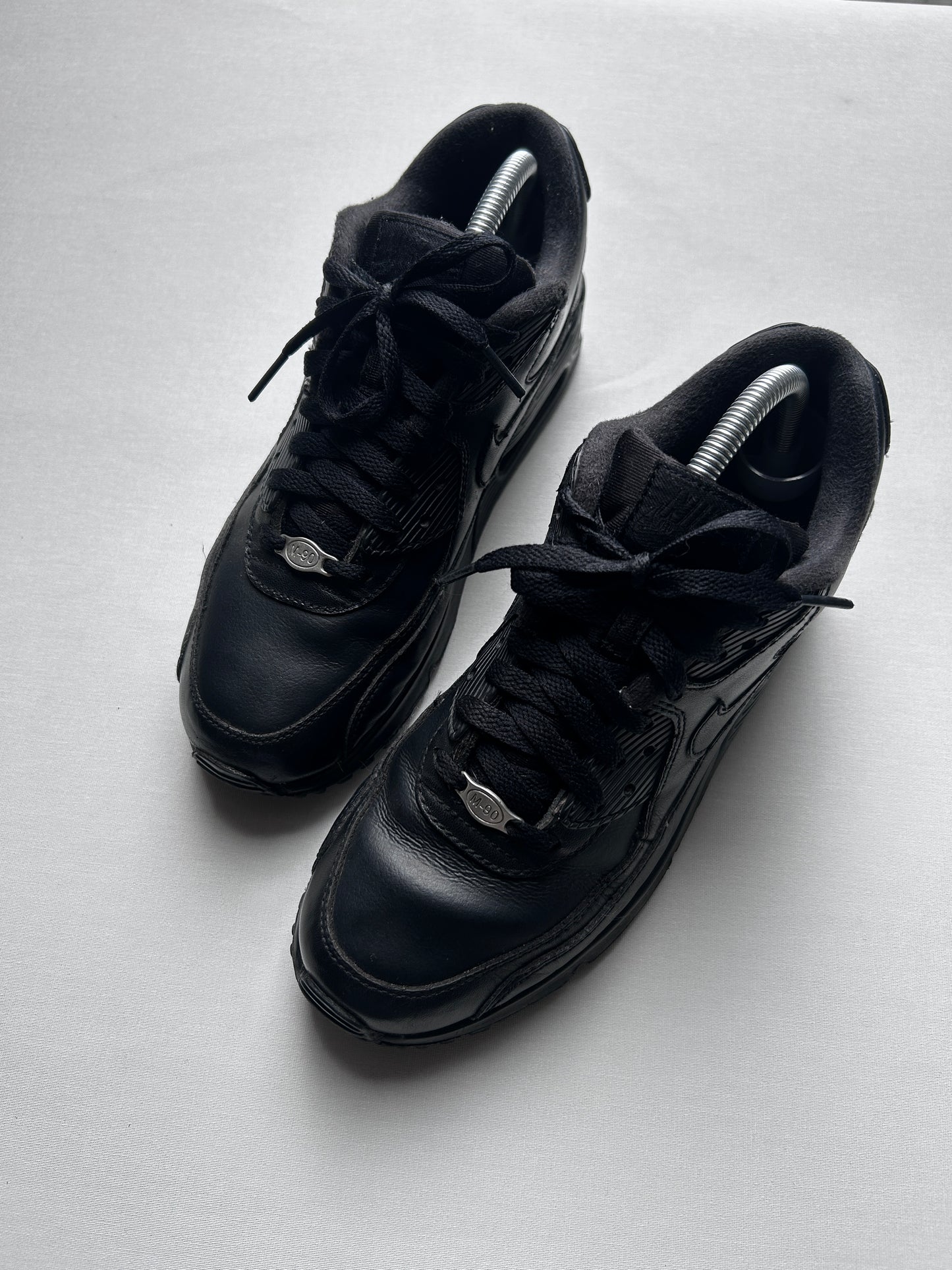 AIR MAX 90 LTHR “BLACK” 41EU