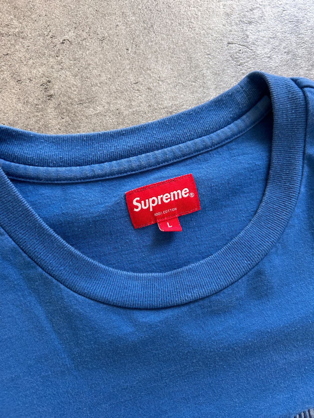 SUPREME GRADIENT LOGO TEE (L)