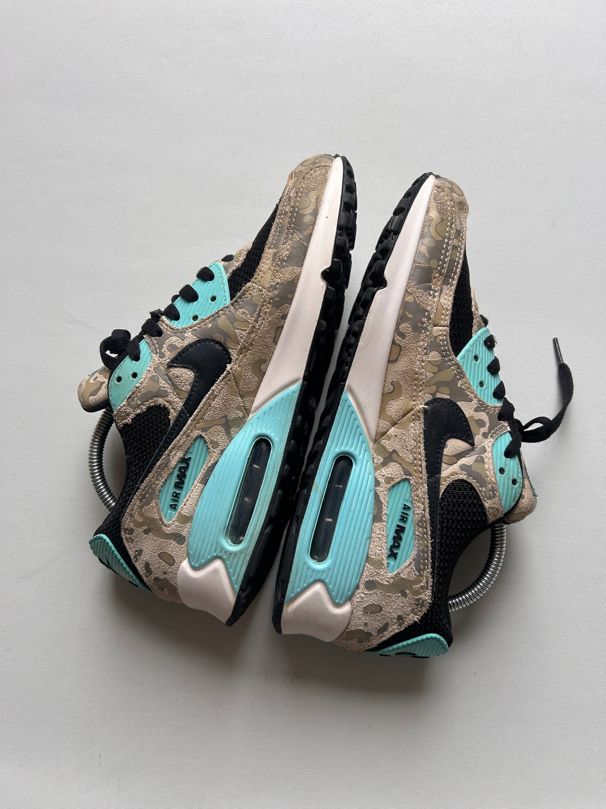 AIR MAX 90 CAMO “AURORA GREEN” 42,5EU