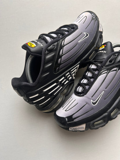 AIR MAX PLUS 3 “BLACK/GREY” 43EU