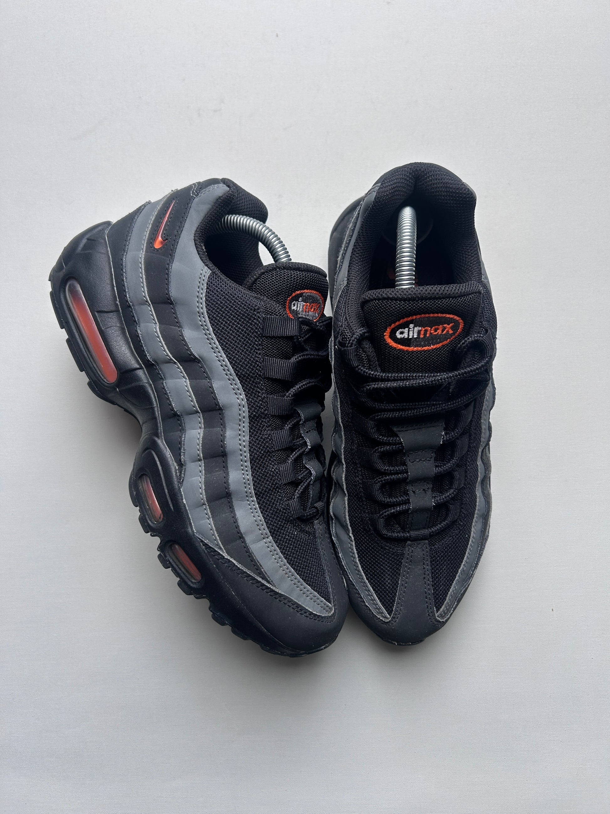 AIR MAX 95 “BLACK/ORANGE” 42EU