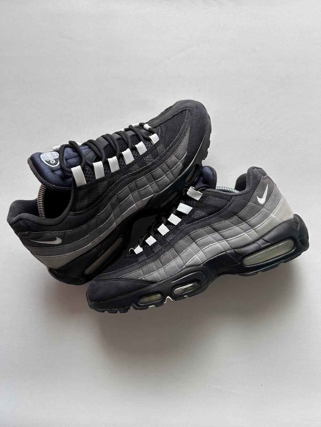 AIR MAX 95 “GREY GRADIENT” 44EU