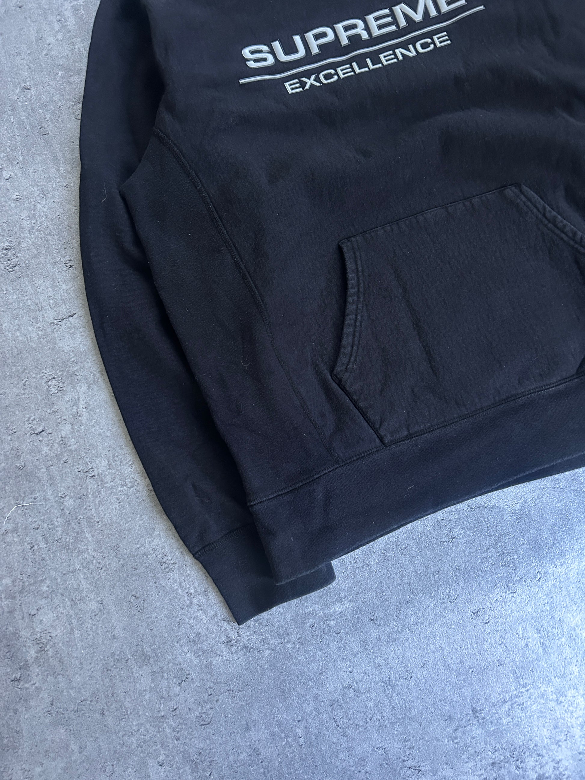 SUPREME EXCELLENCE HOODIE “BLACK” (XL)
