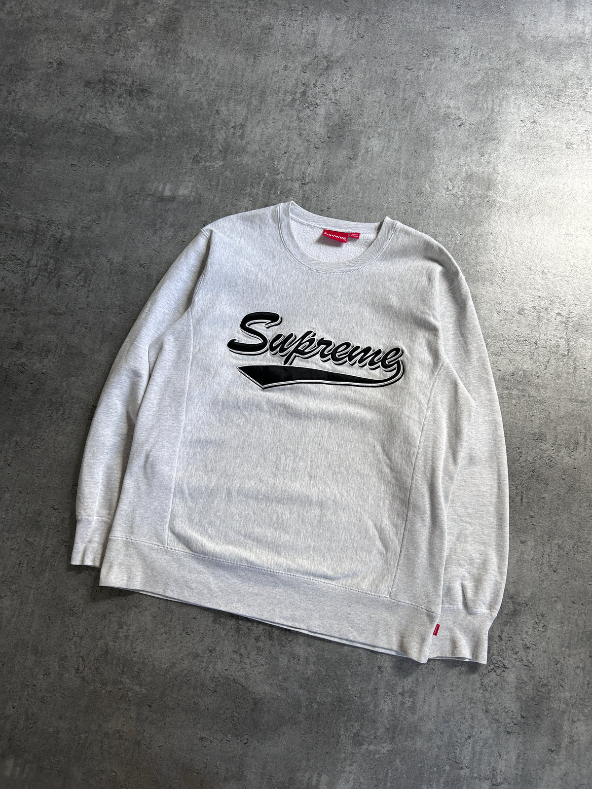 SUPREME BRUSH SCRIPT CREWNECK (XL)