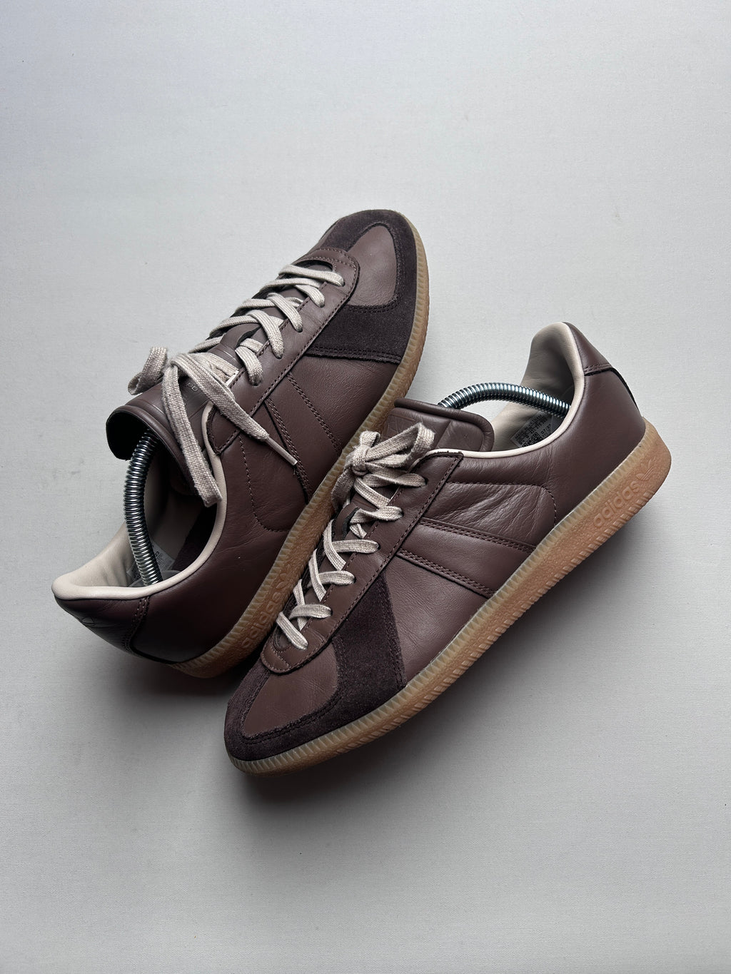 ADIDAS BW ARMY “BROWN” 43EU