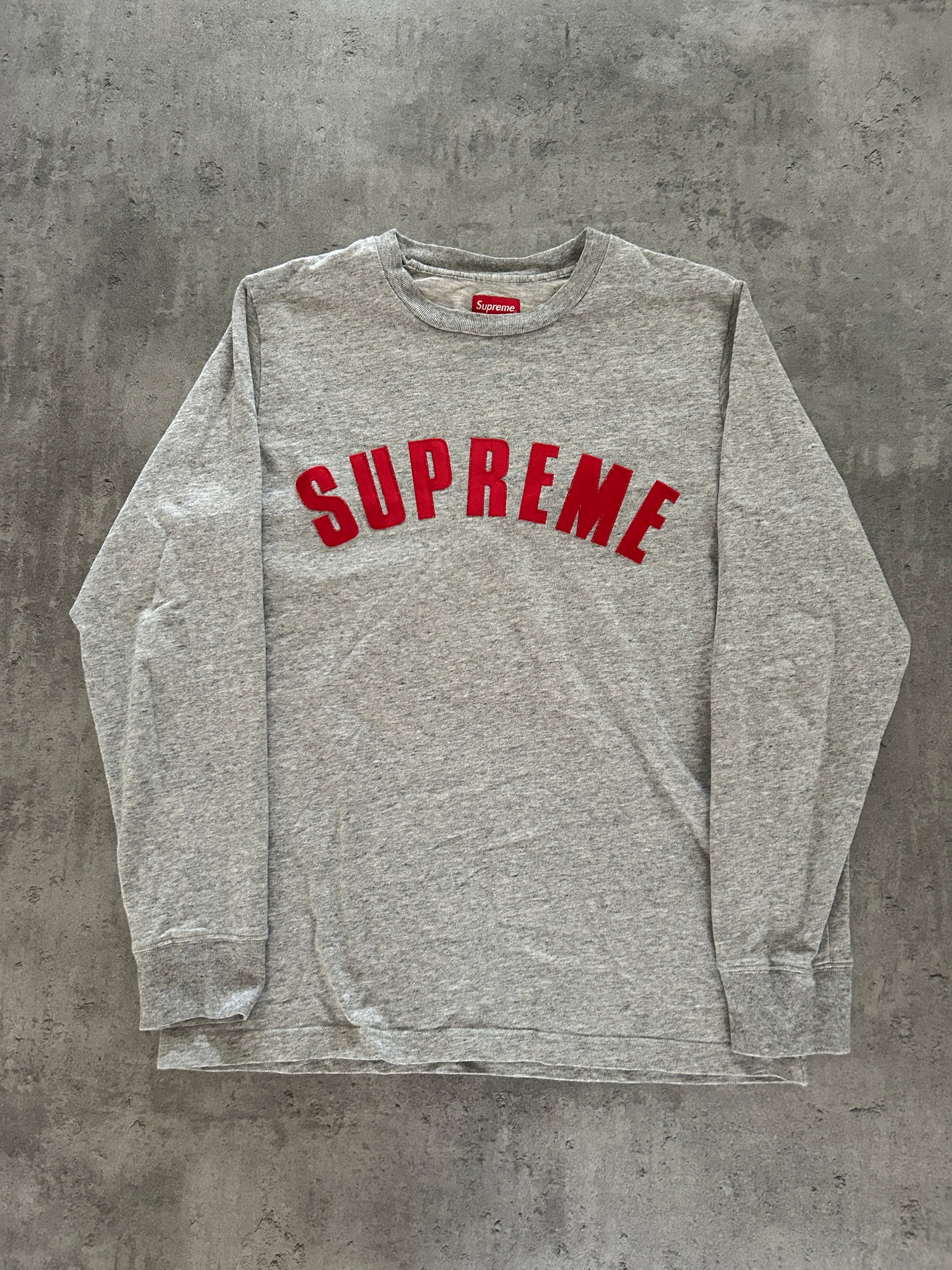 SUPREME ARC LOGO LONGSLEEVE (M)