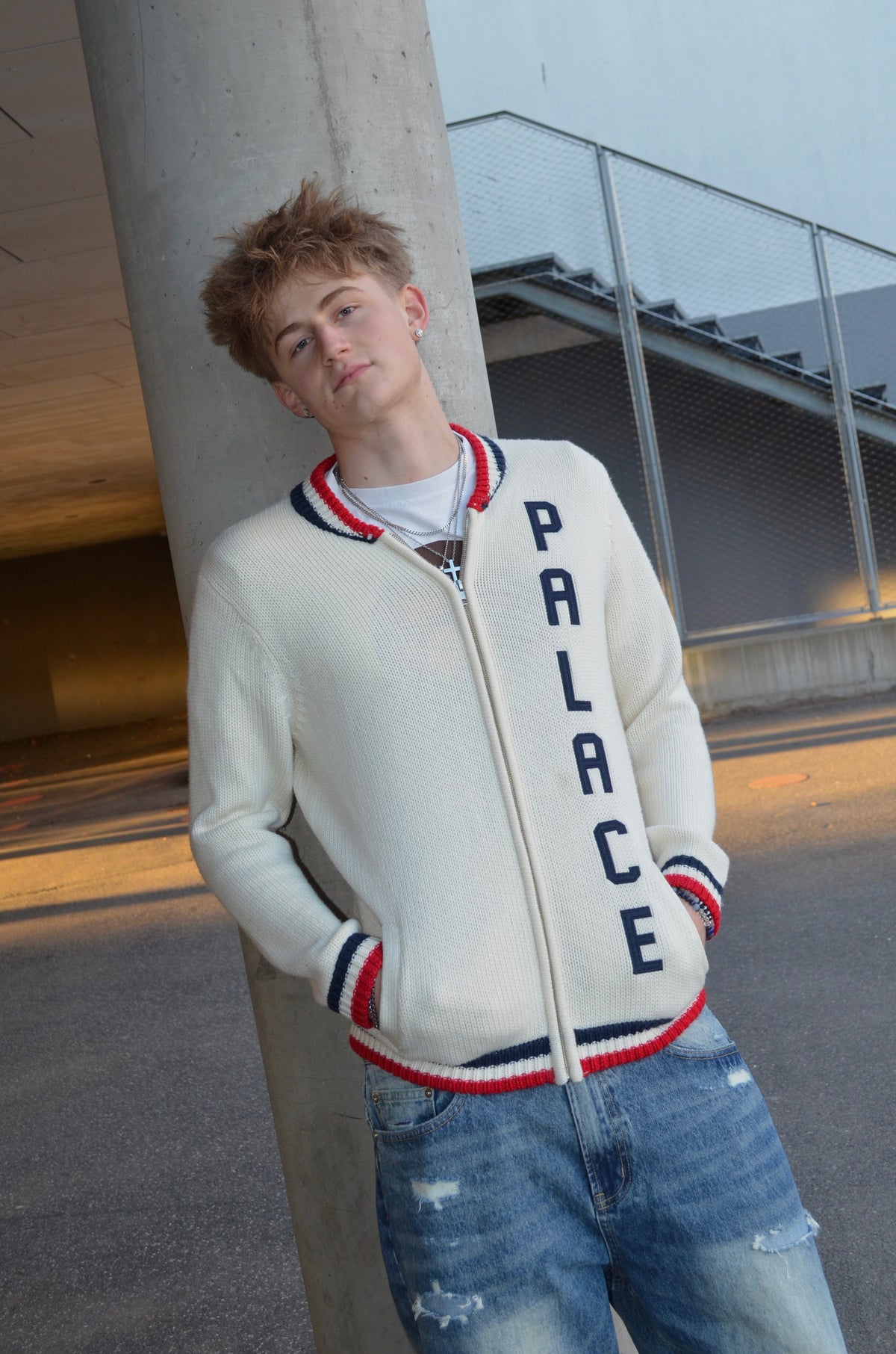 PALACE VERT KNIT BEIGE (M/L)