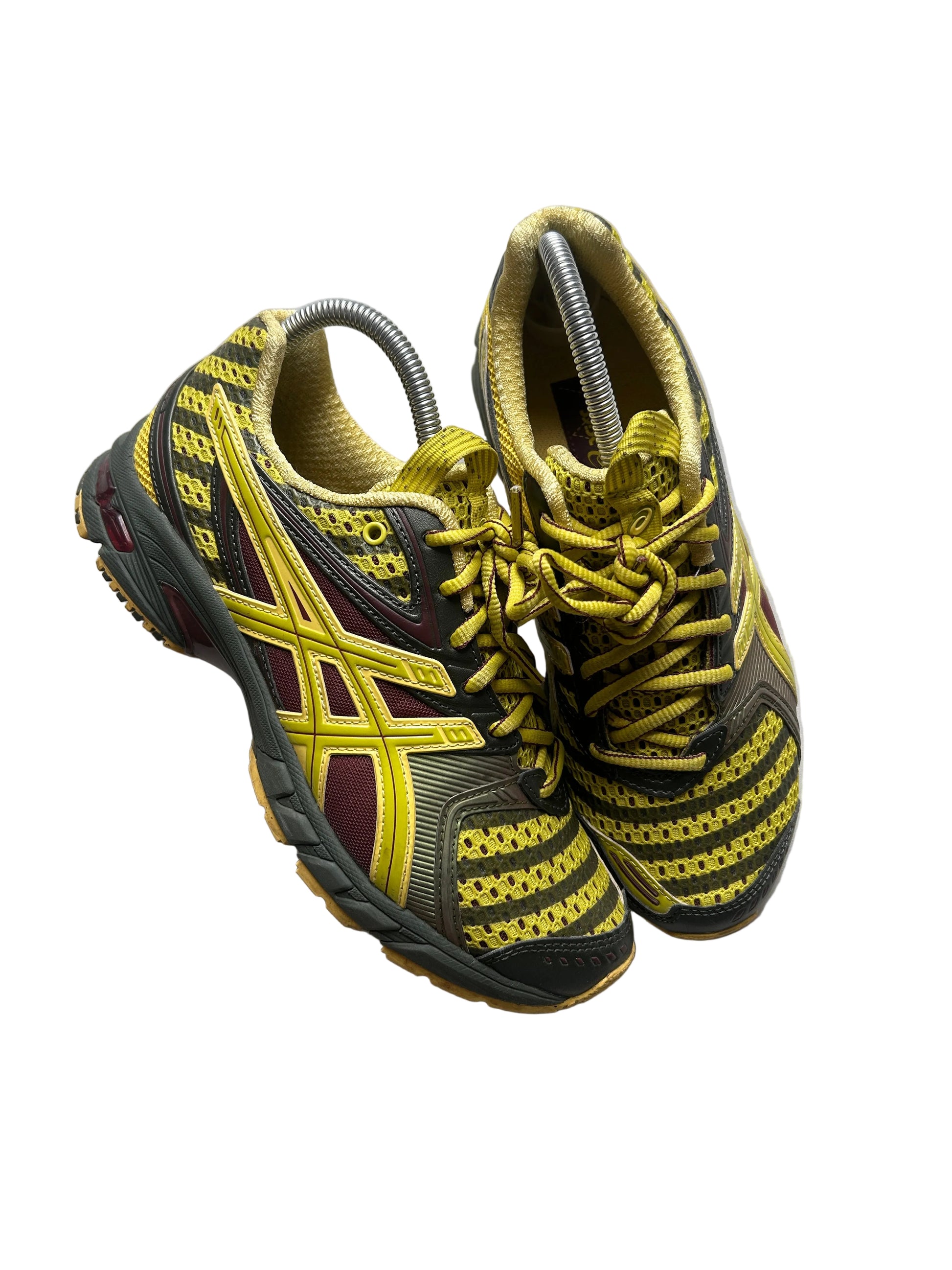 ASICS GEL UBS-9 DS TRAINER (39,5EU)