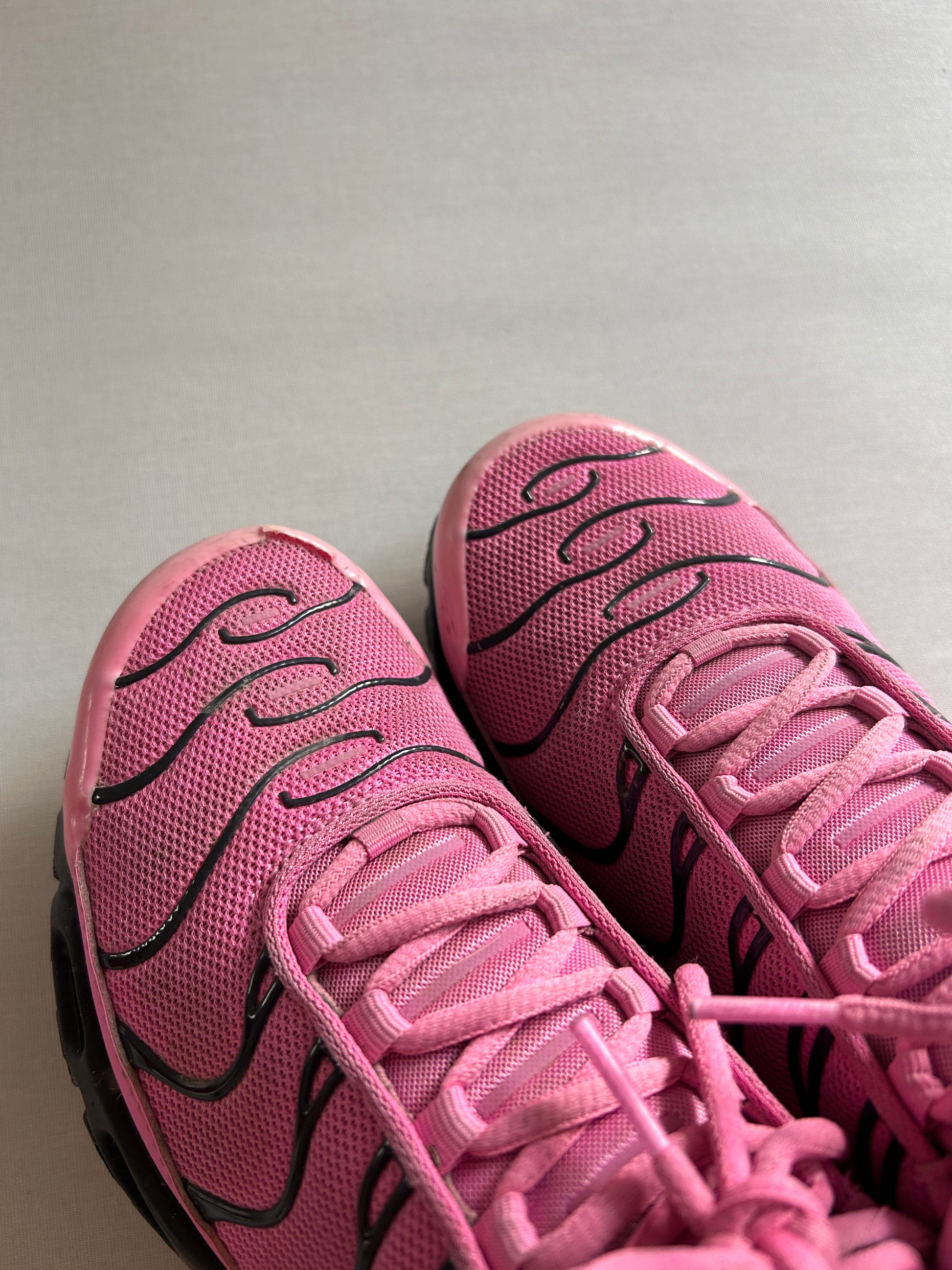 AIR MAX PLUS “PINK/BLACK” 39EU