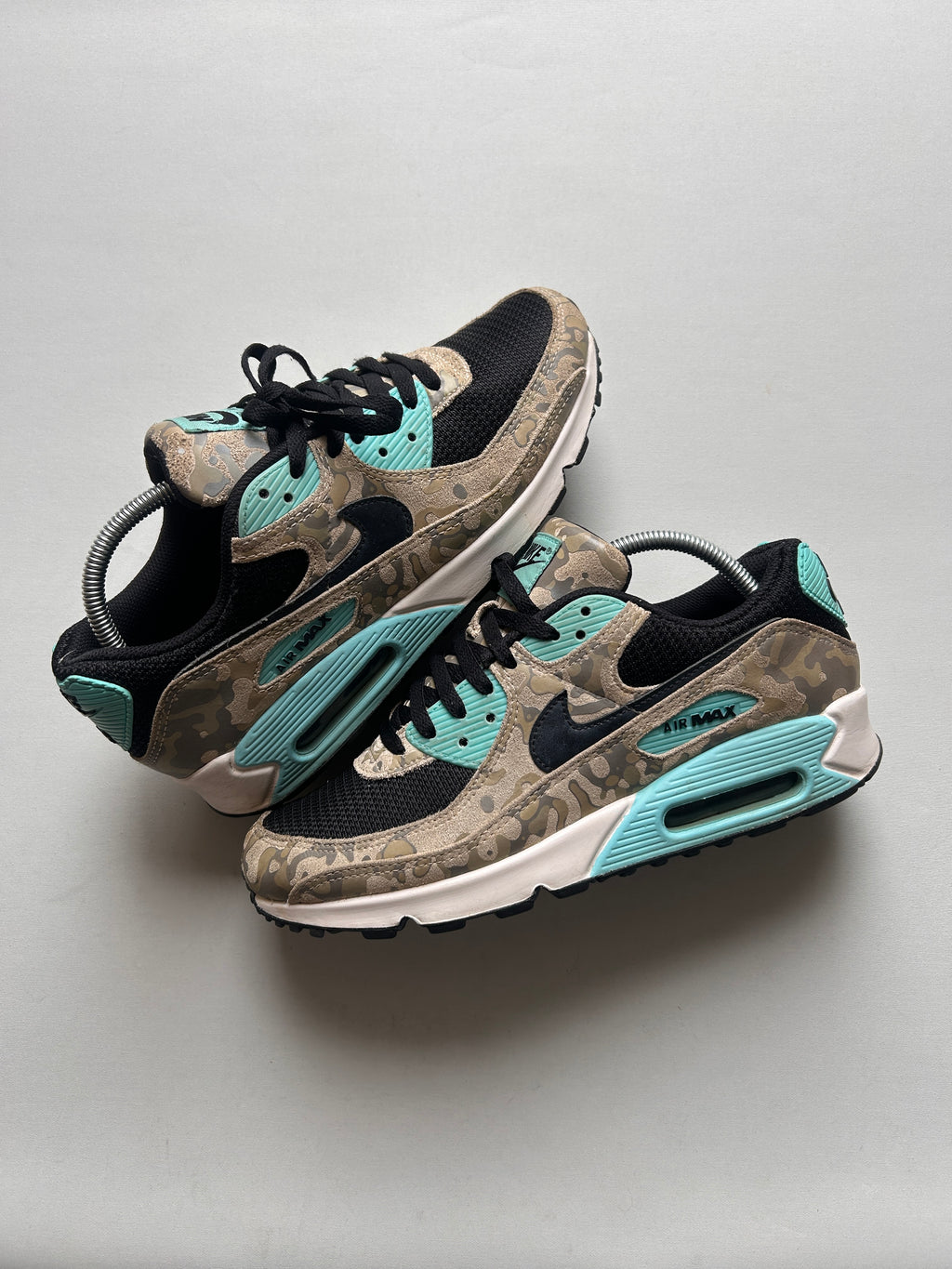AIR MAX 90 CAMO “AURORA GREEN” 42,5EU
