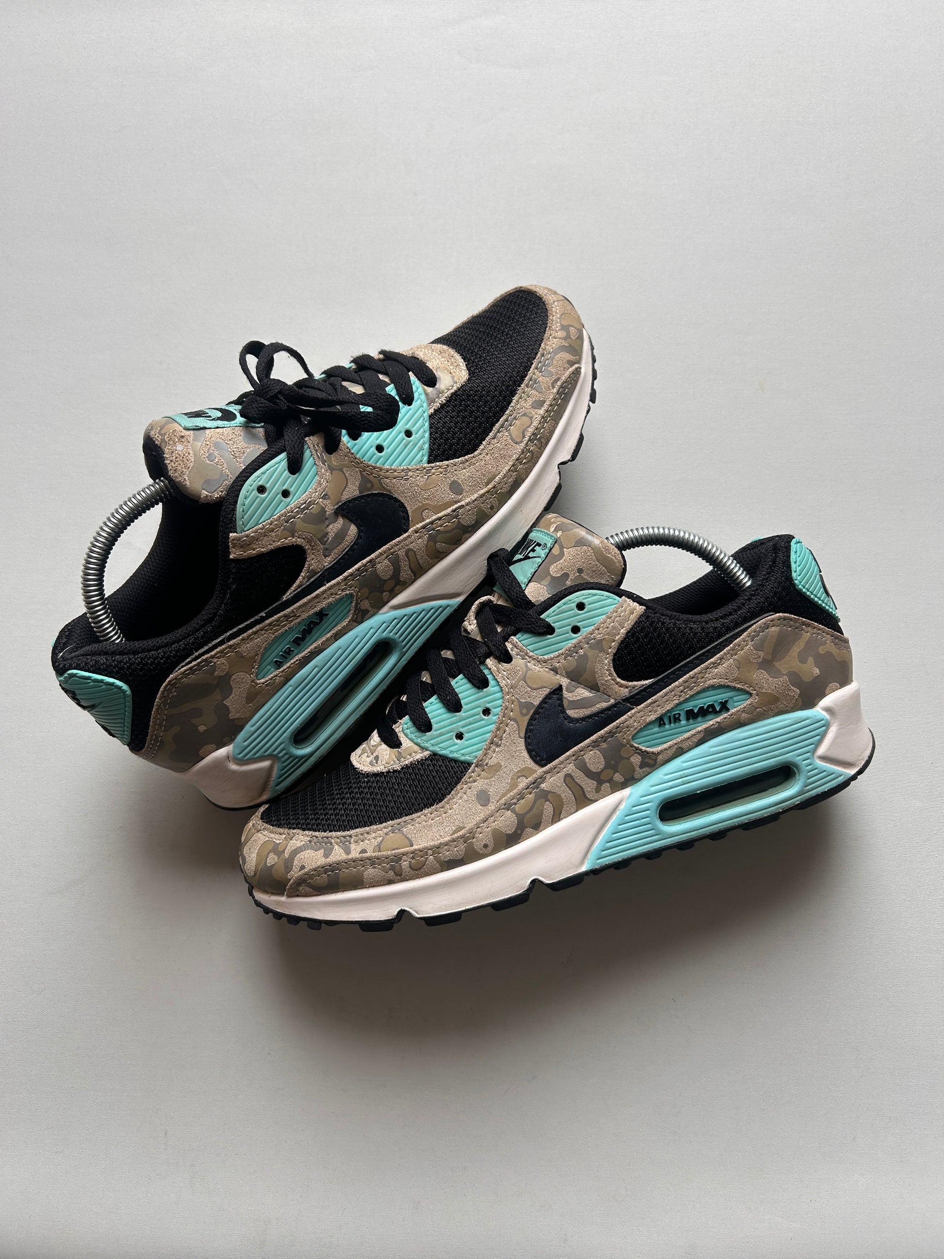 AIR MAX 90 CAMO “AURORA GREEN” 42,5EU