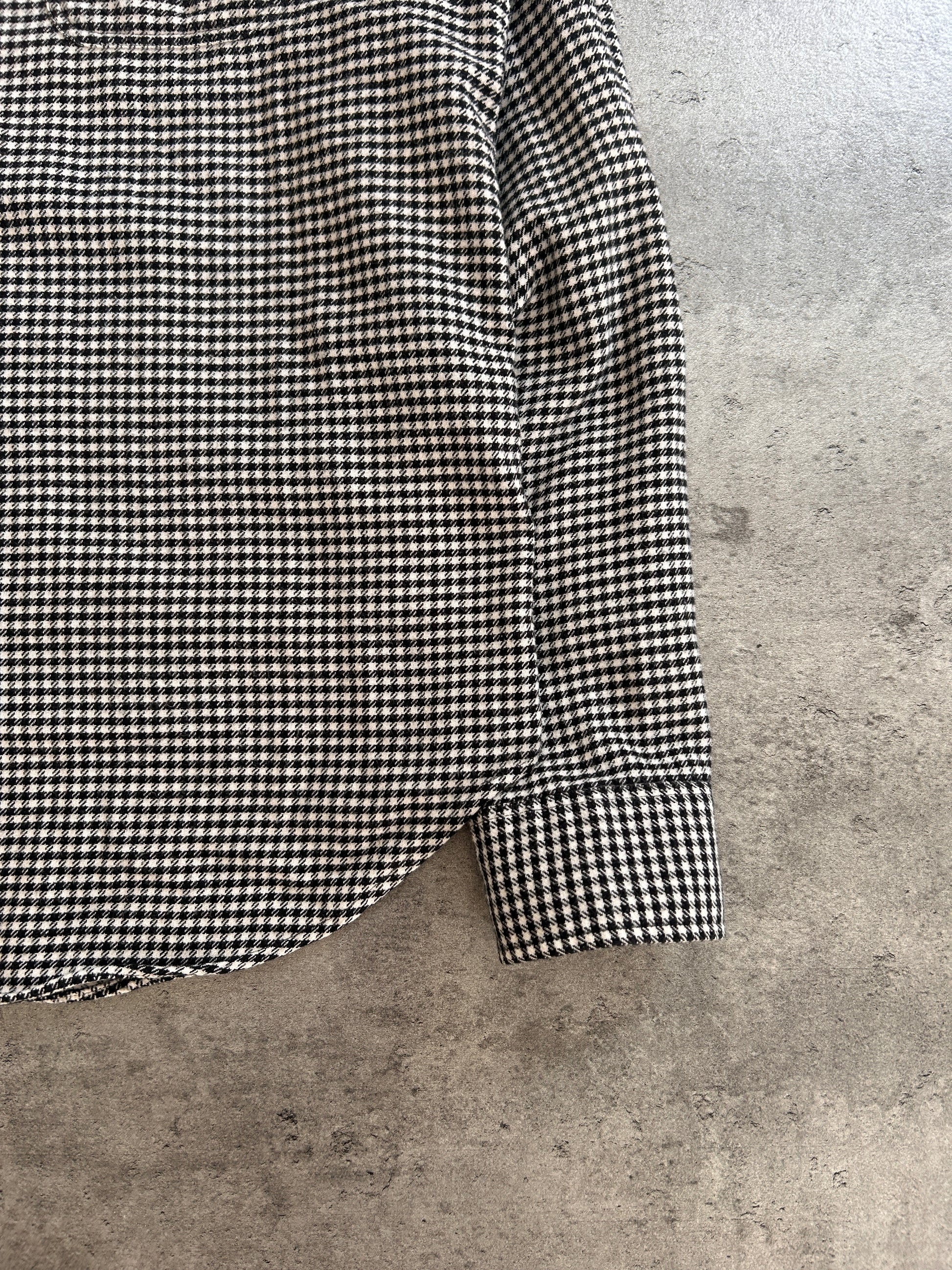 SUPREME HOUNDSTOOTH FLANNEL (M)