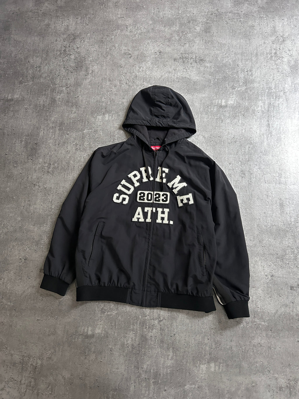 SUPREME APPLIQUE HOODED TRACKJACKET (XL)