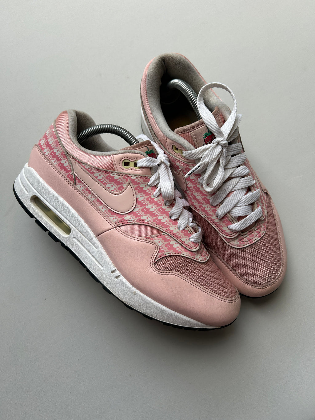 AIR MAX 1 PRM “STRAWBERRY LEMONADE” 42,5EU