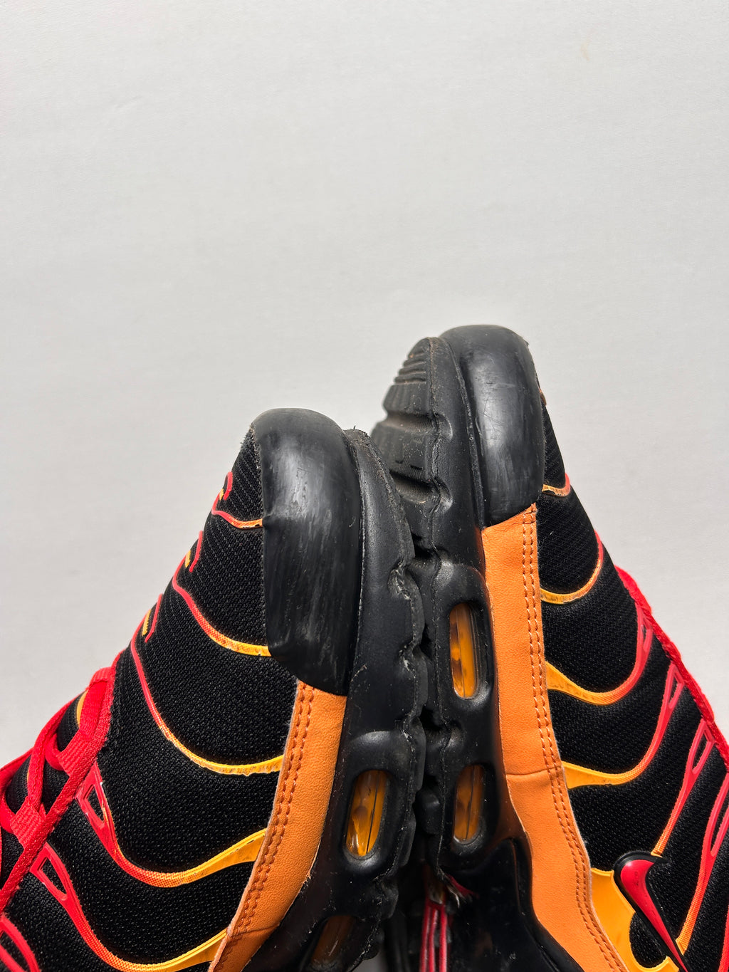 AIR MAX PLUS “VOLCANO” 44,5EU