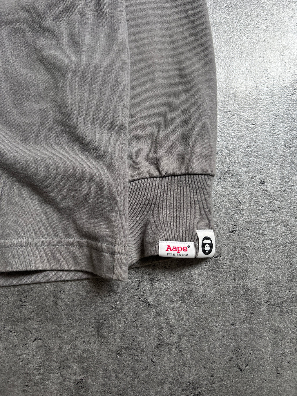 AAPE NOW LONGSLEEVE (M)