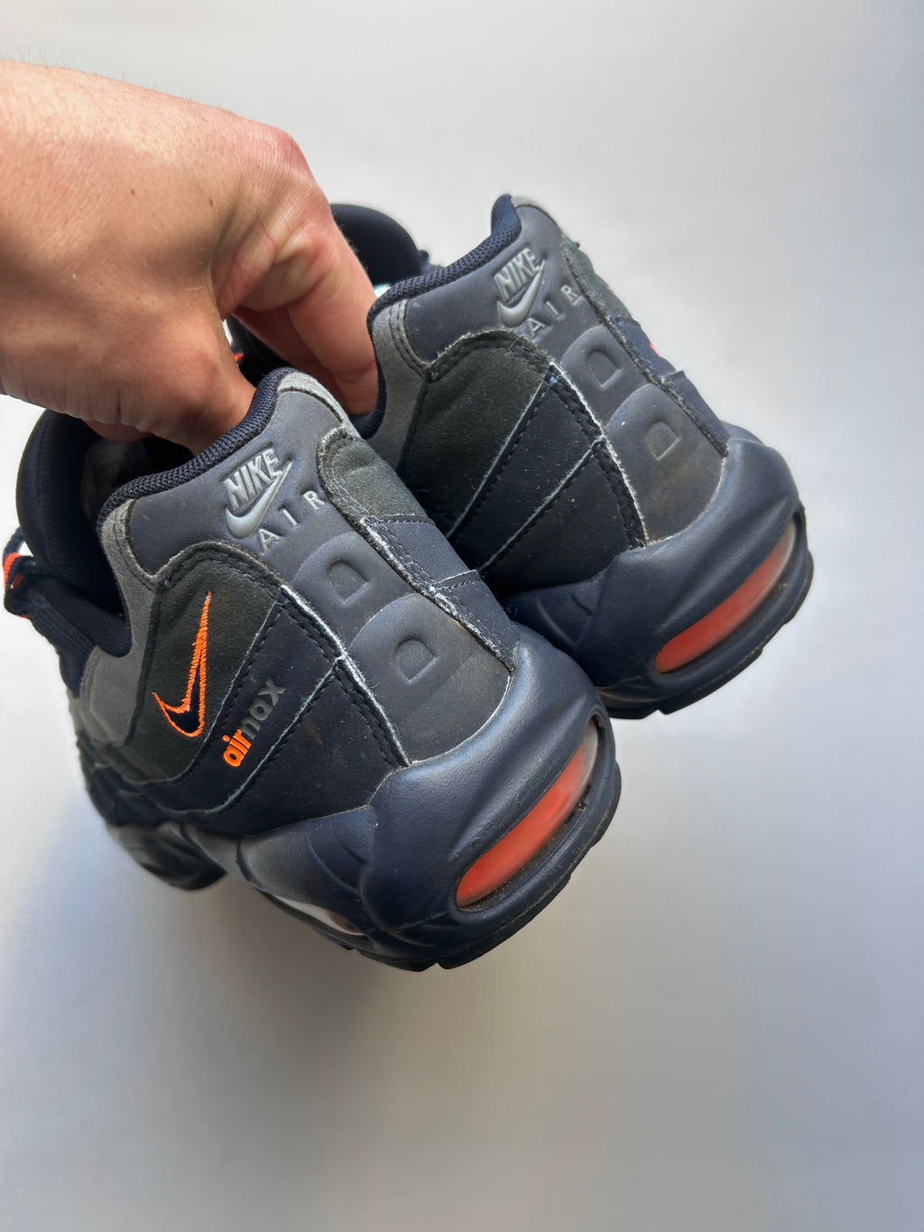 AIR MAX 95 “NAVY GREY ORANGE” 44EU