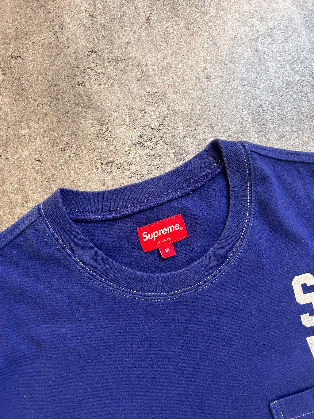 SUPREME CONTRAST STITCH POCKET TEE (M)