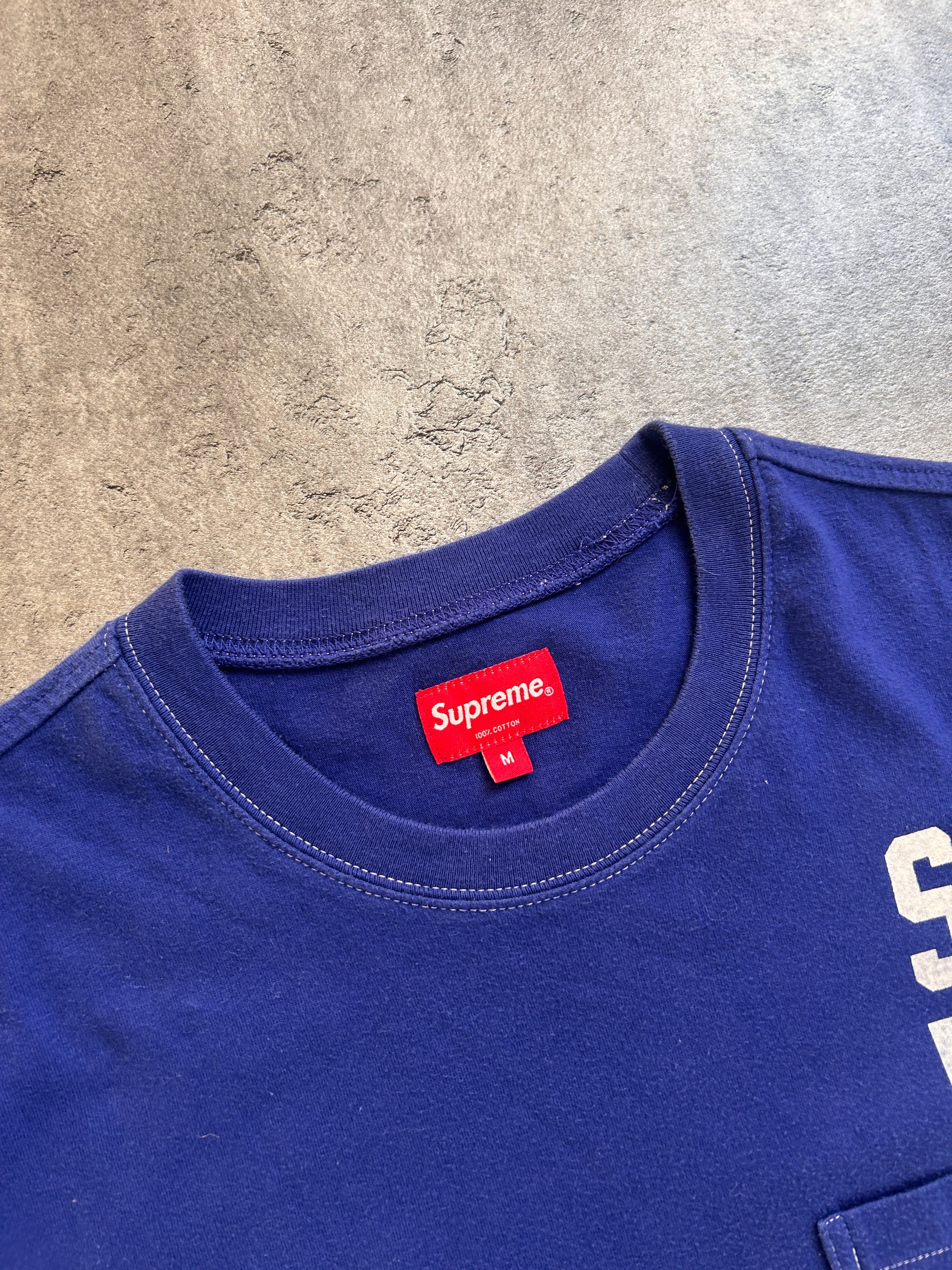 SUPREME CONTRAST STITCH POCKET TEE (M)