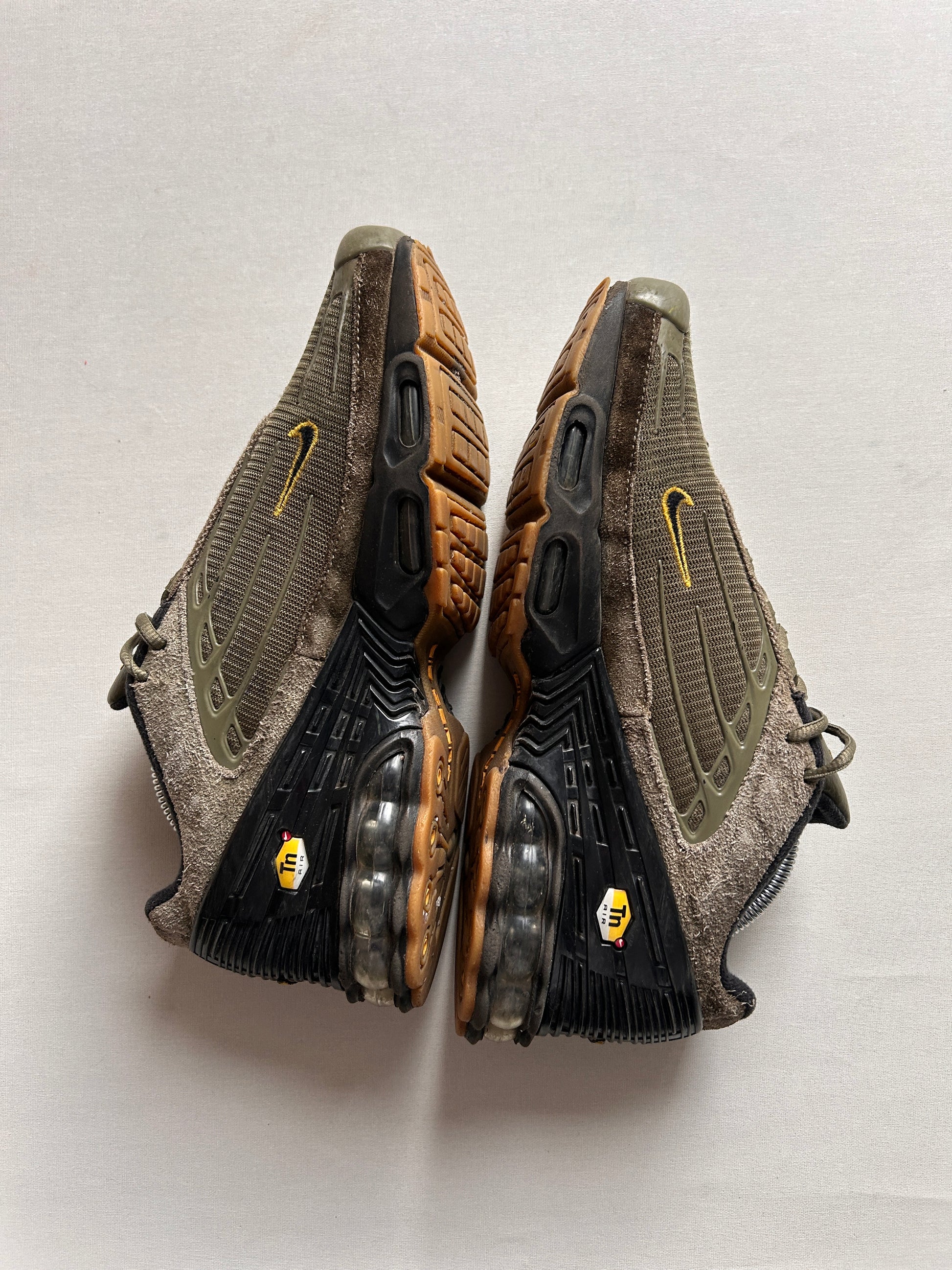 AIR MAX PLUS 3 “OLIVE” 42EU