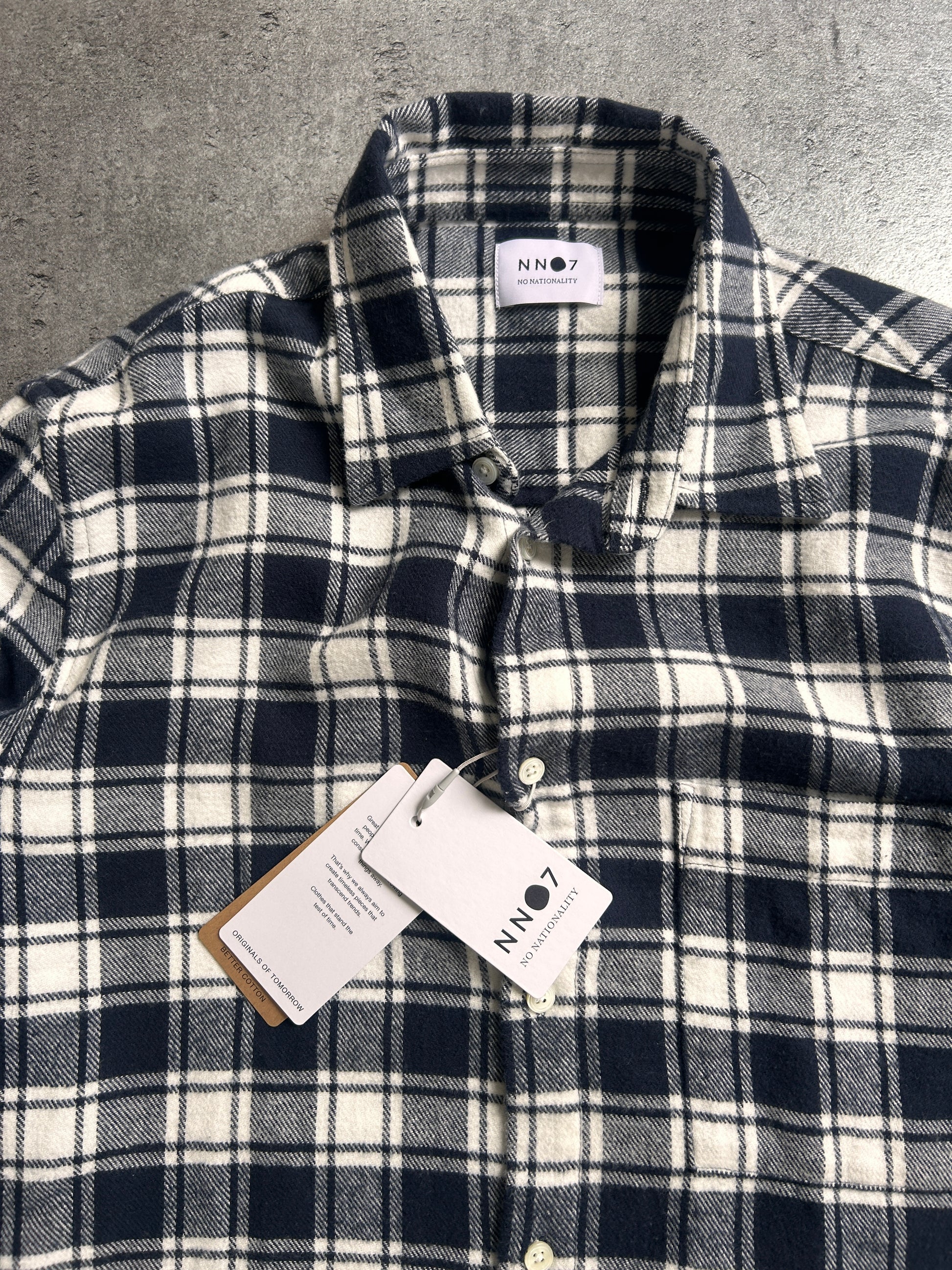 NNO7 FLANNEL ARNE (M)