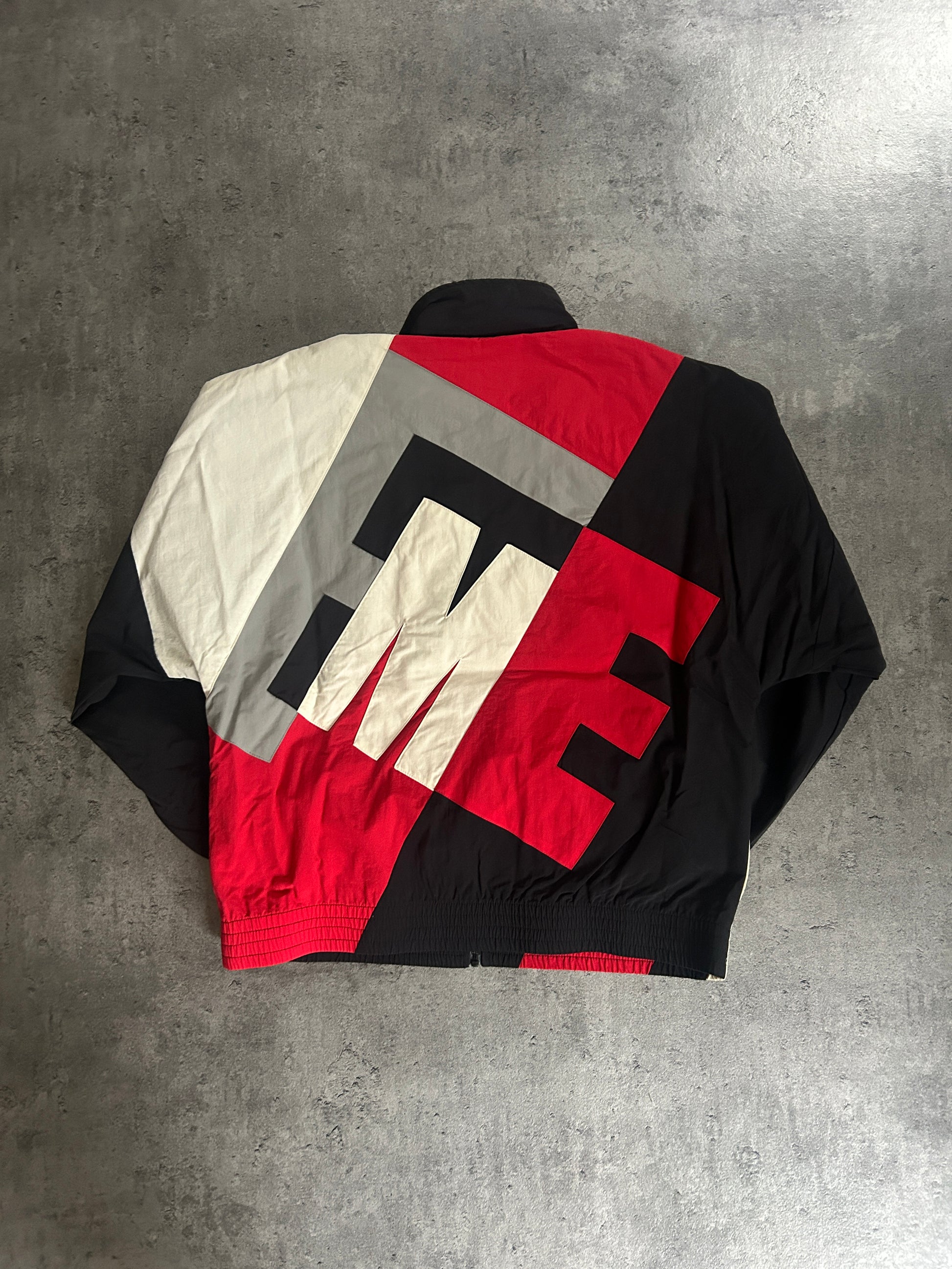 SUPREME BIG LETTER TRACKJAKKE (M)