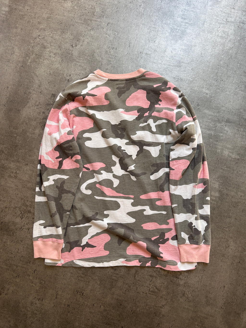 SUPREME STACKED LONGSLEEVE (L)