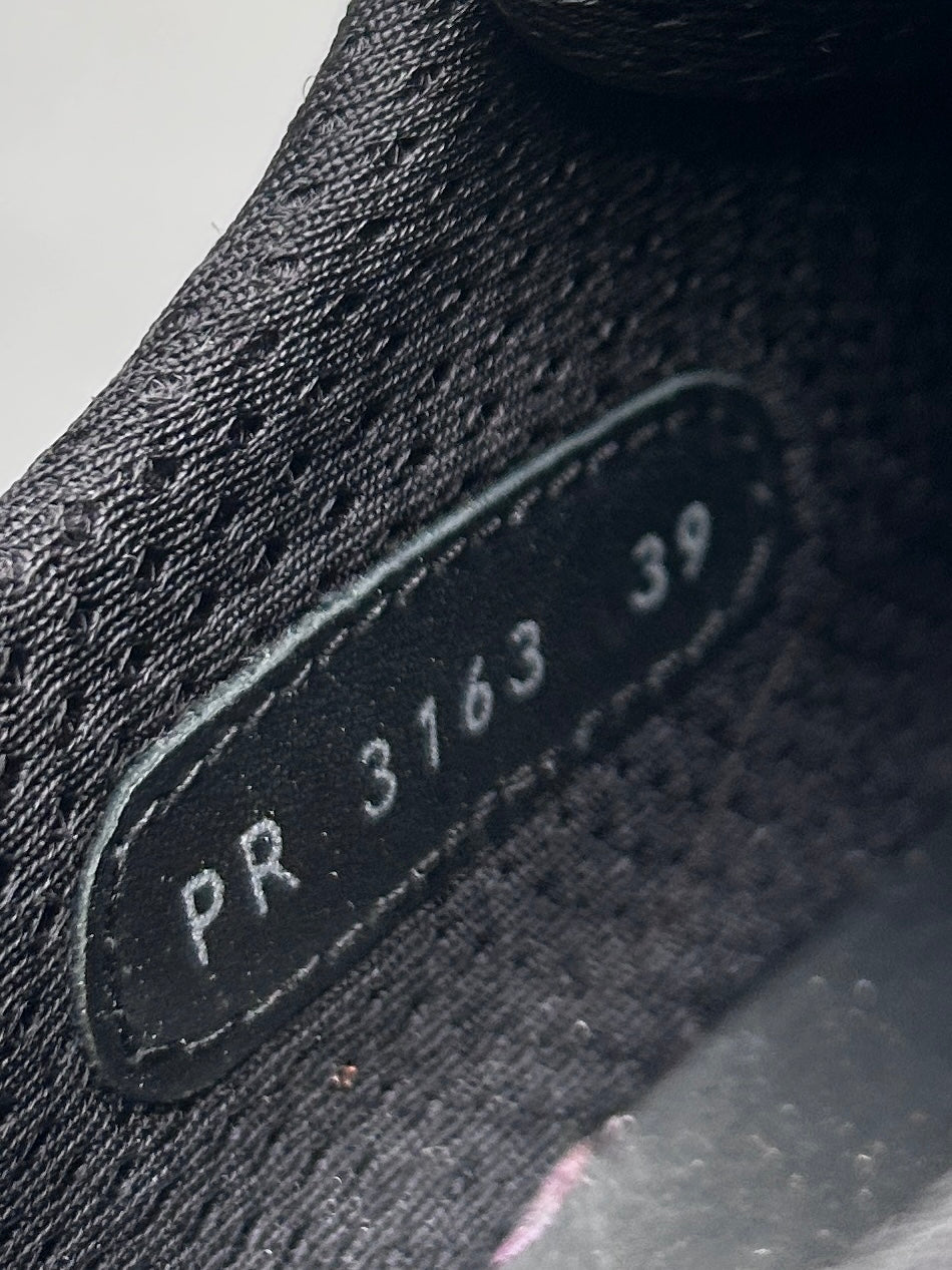 PRADA CUPS OG “MATTE BLACK” 39EU