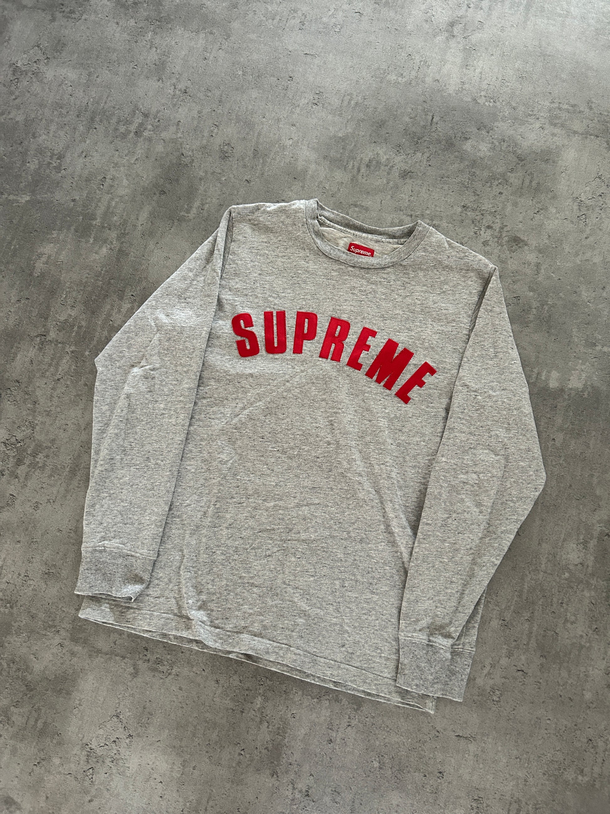 SUPREME ARC LOGO LONGSLEEVE (M)