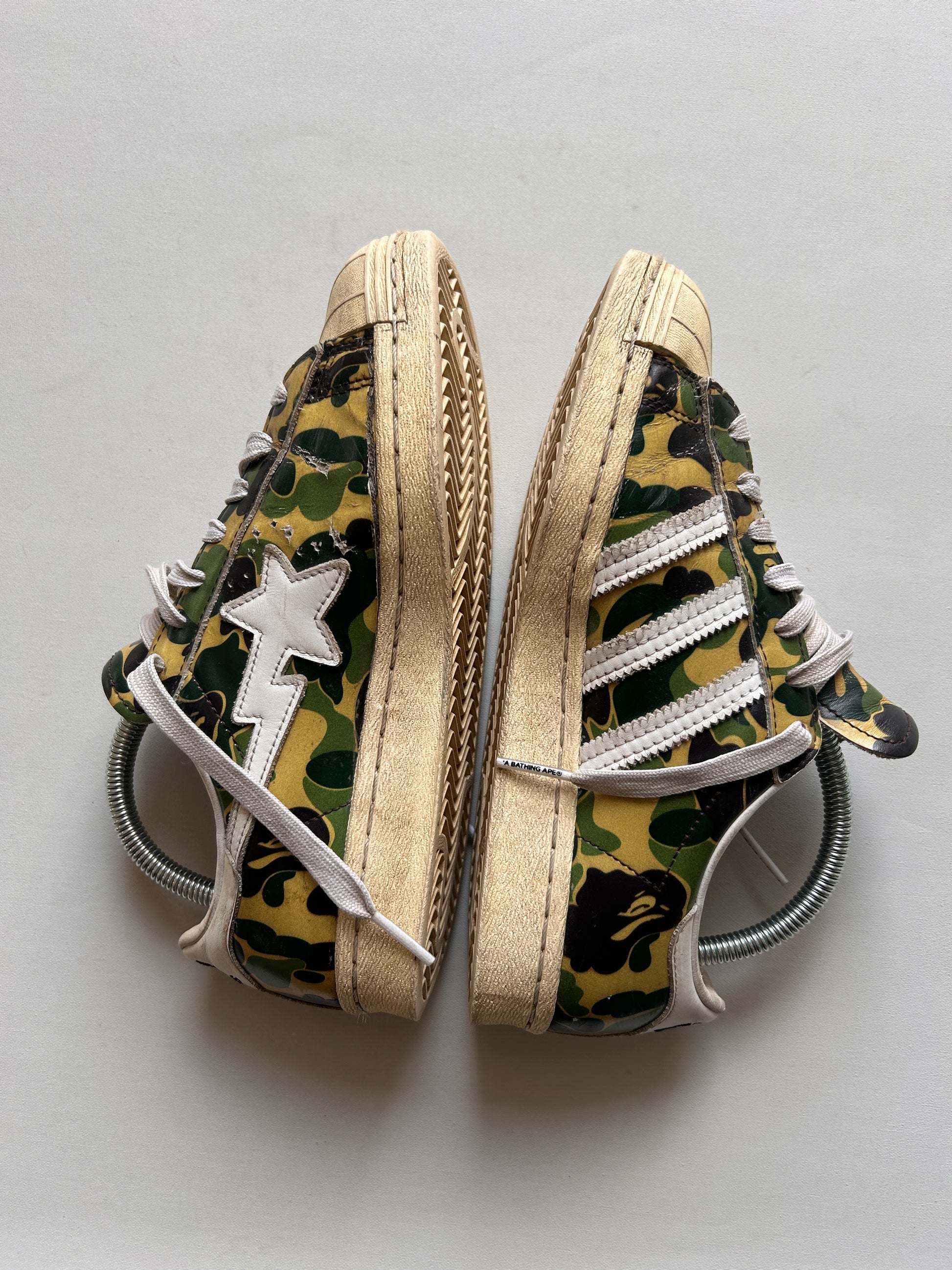 BAPE SUPERSTARS CAMO (38EU)