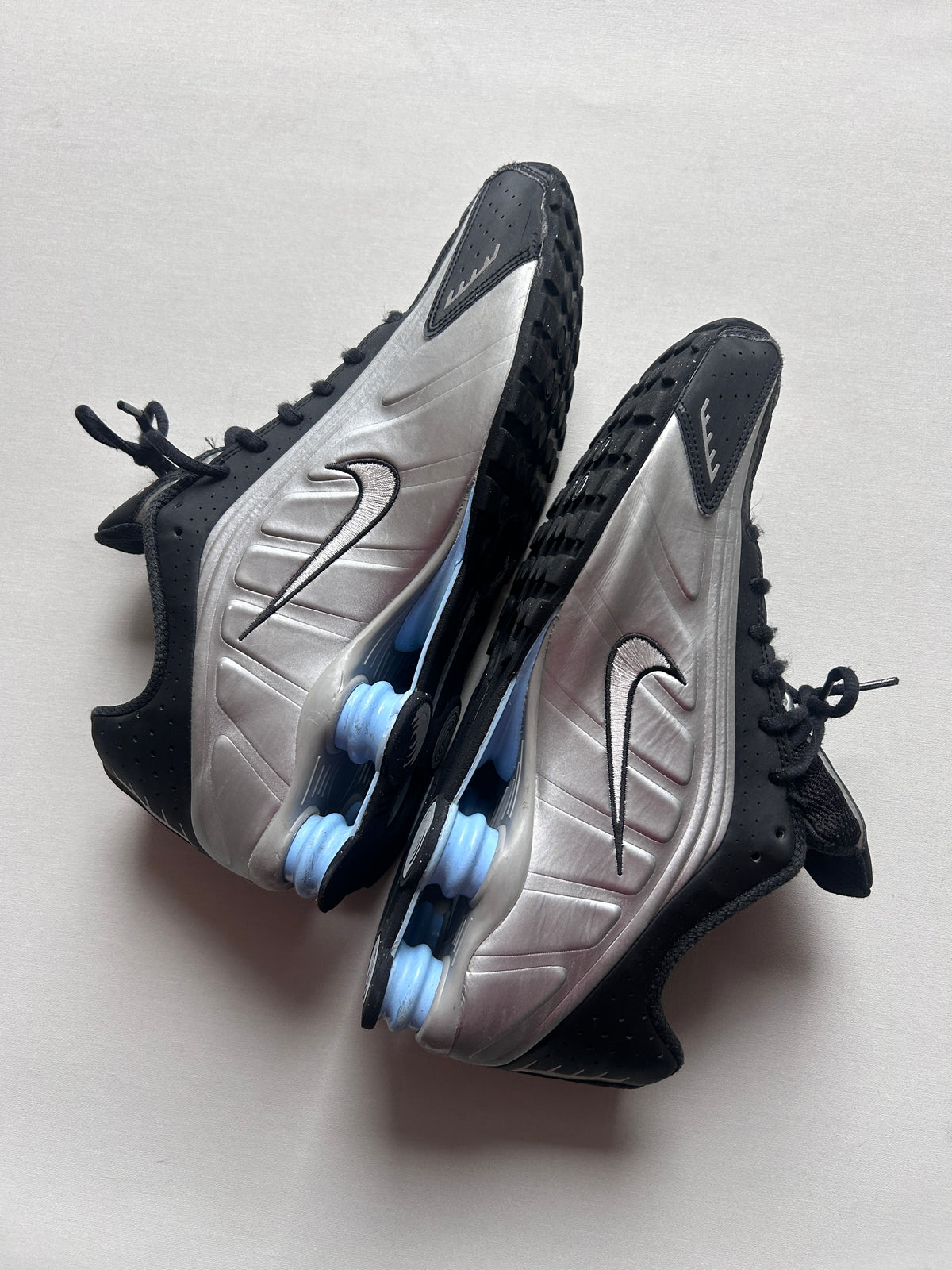 NIKE SHOX R4 “SILVER/BLUE” 45EU