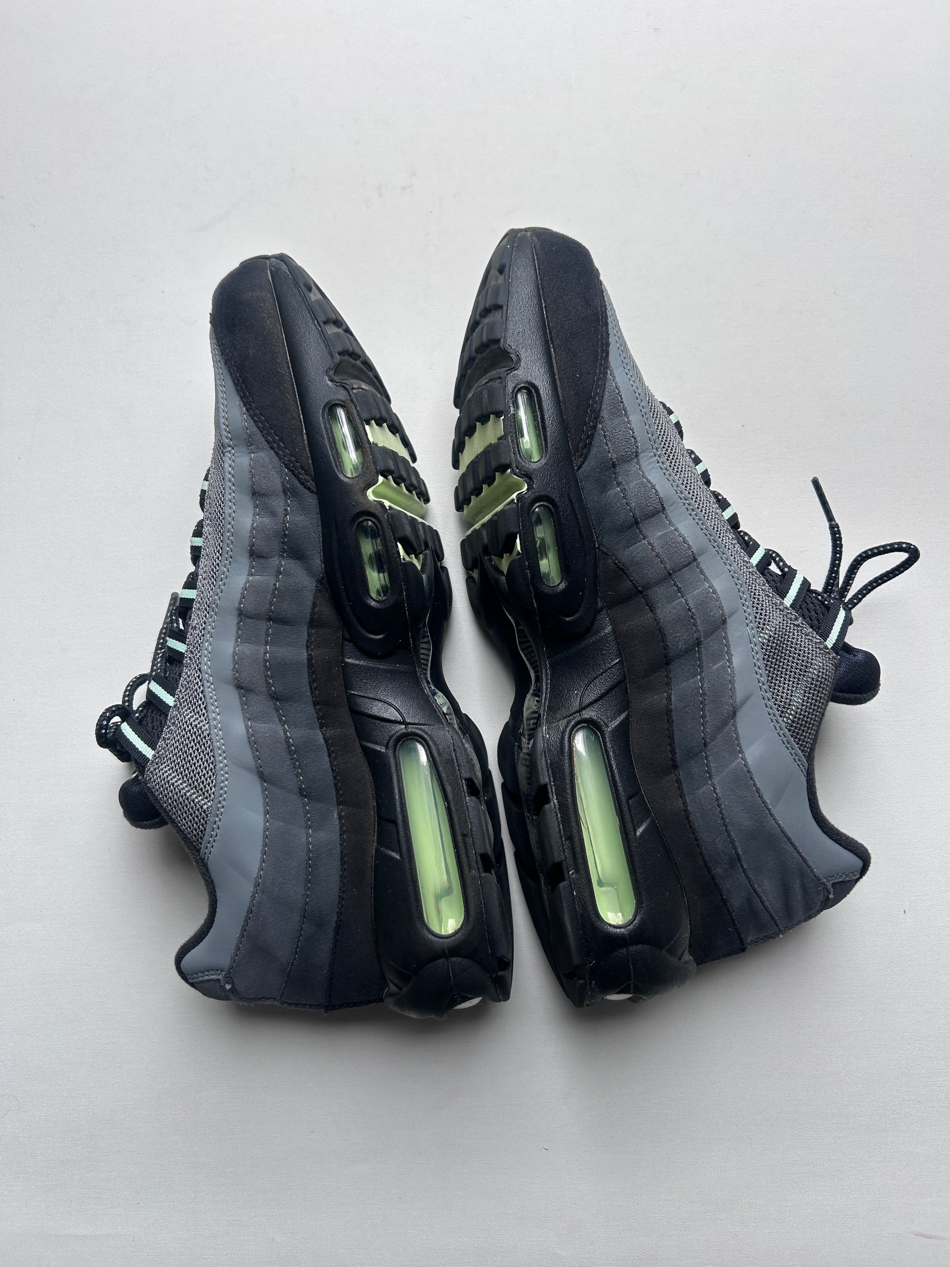 AIR MAX 95 “VAPOR GREEN” 45,5EU