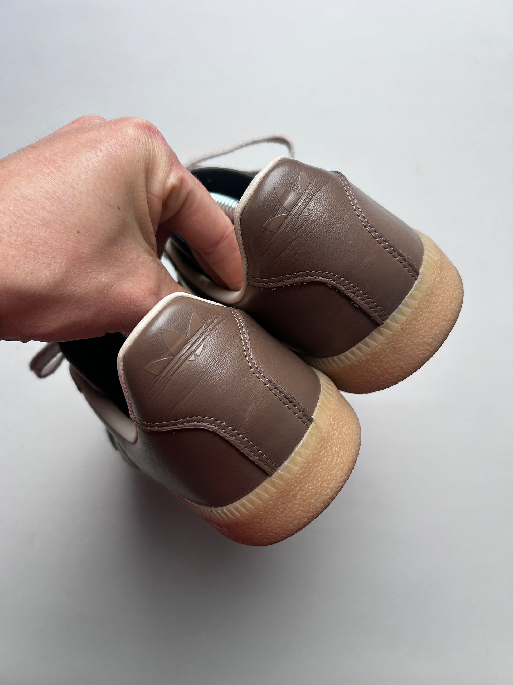 ADIDAS BW ARMY “BROWN” 43EU