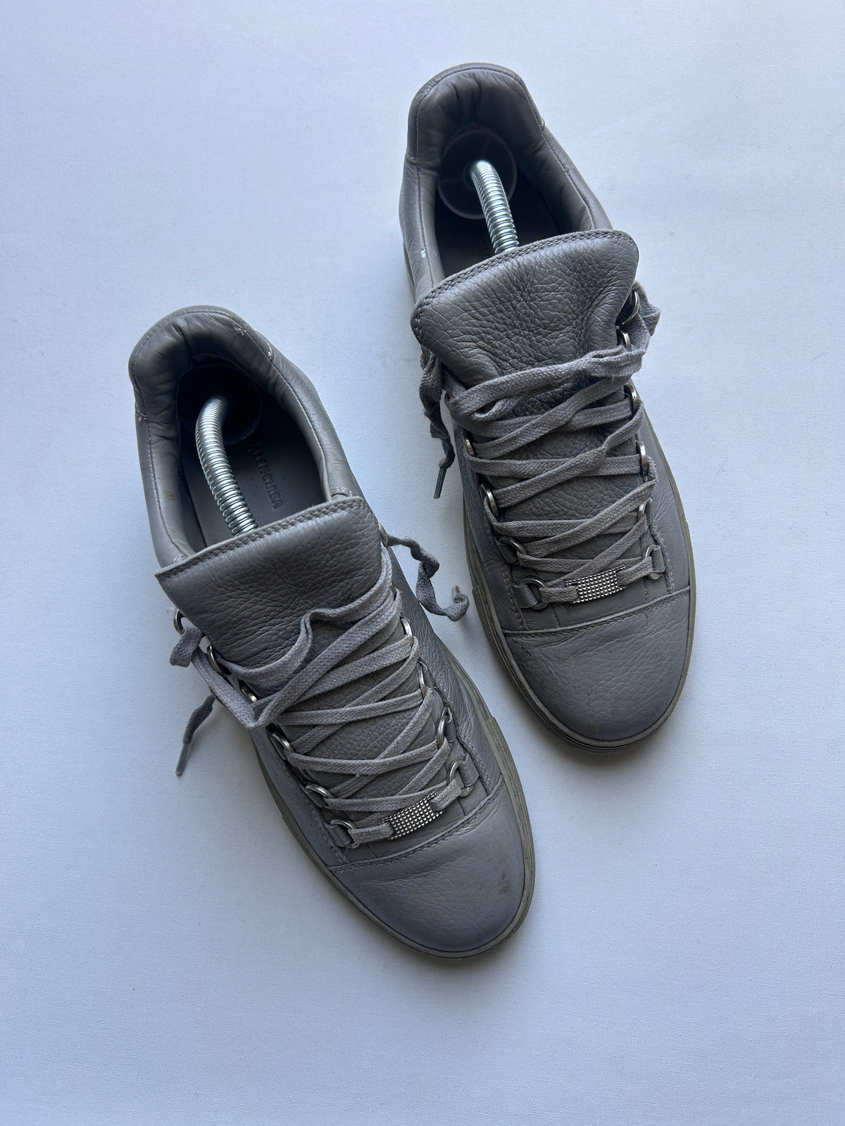 BALENCIAGA ARENA LOW GRÅ (42EU)