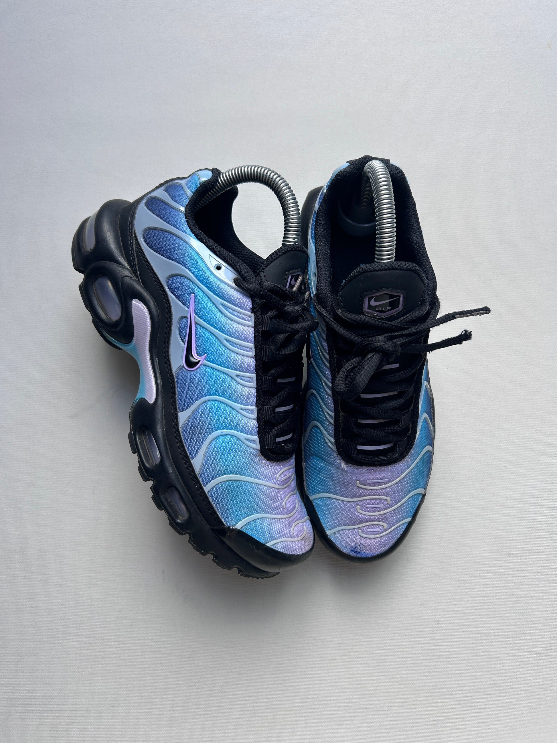 AIR MAX PLUS “BLACK HYDRANGEAS” 37,5EU