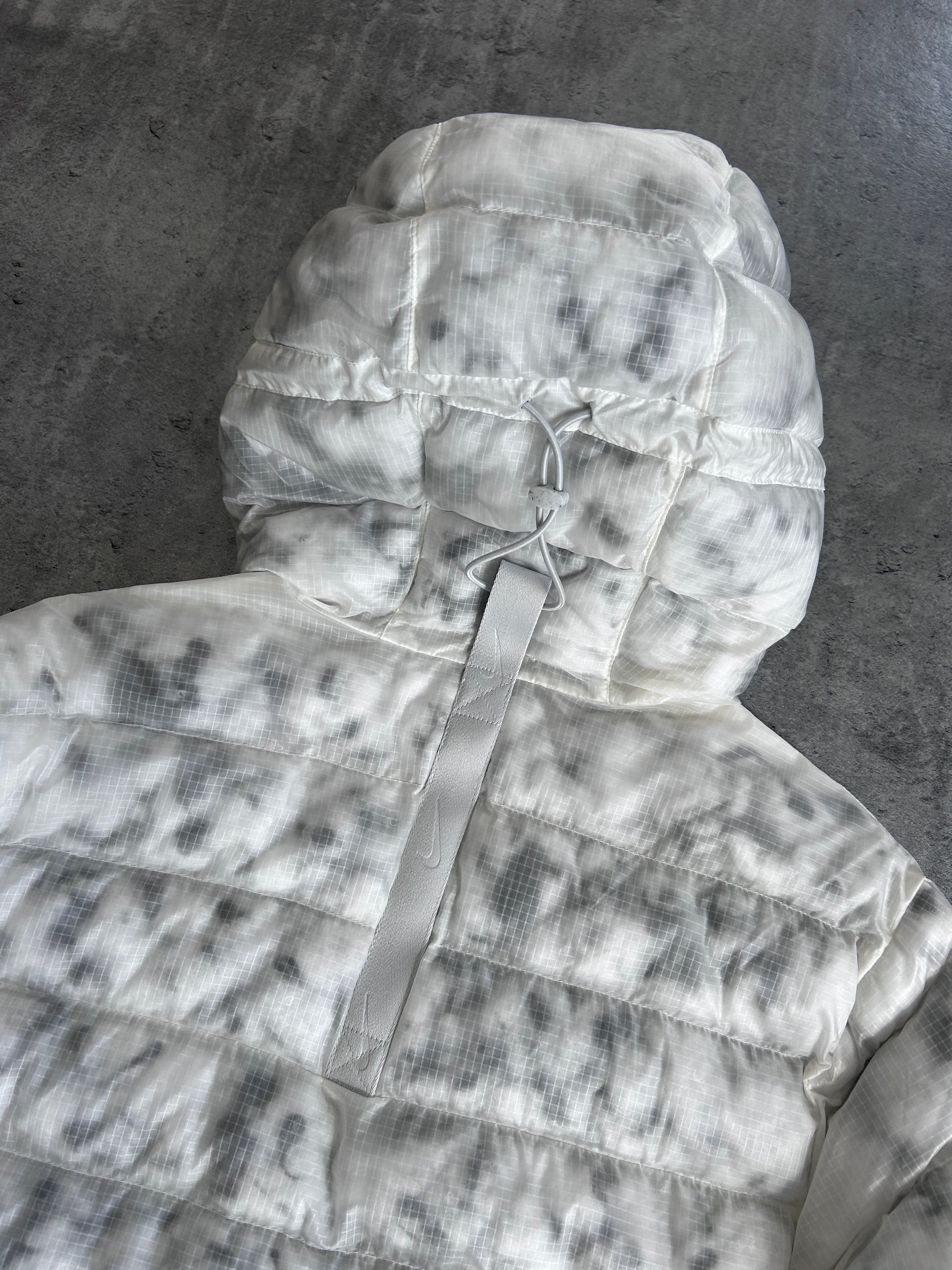 NIKE MARBLE ECODOWN JACKET (L)