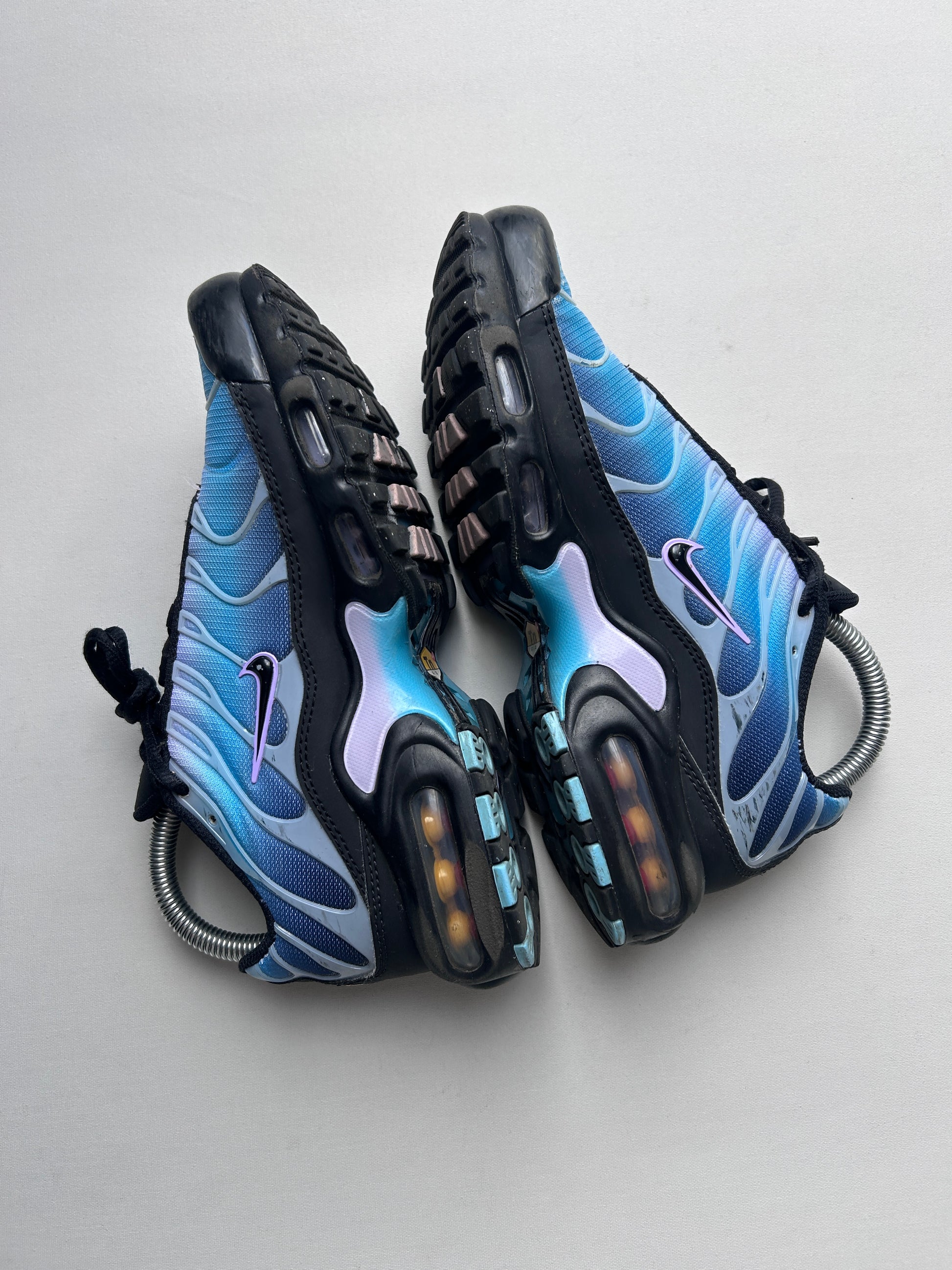 AIR MAX PLUS “BLACK HYDRANGEAS” 37,5EU