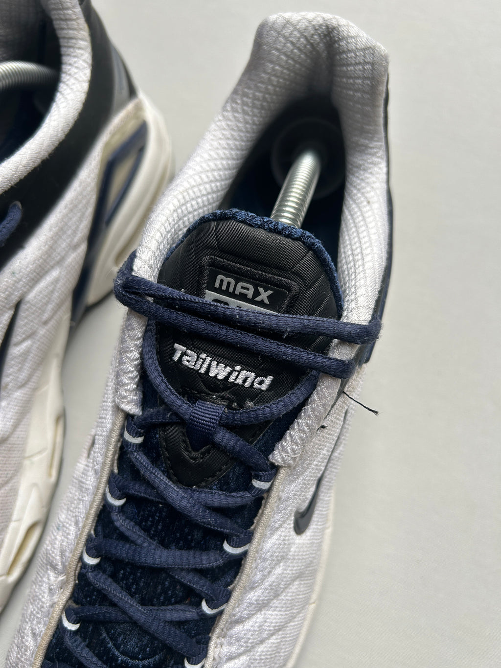 AIR MAX TAILWIND V “WHITE/BLUE” 45EU