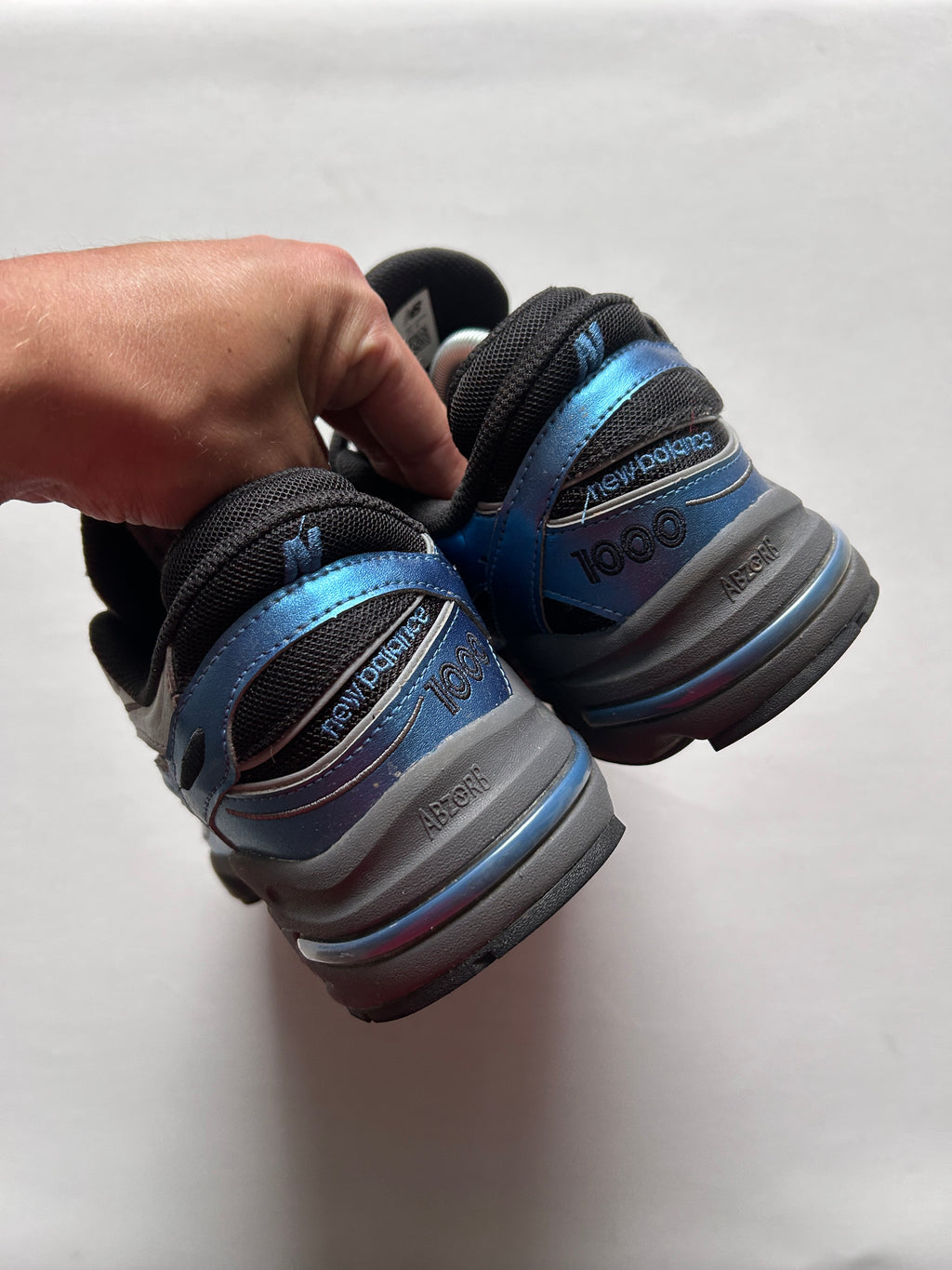 NEW BALANCE 1000N (44EU)